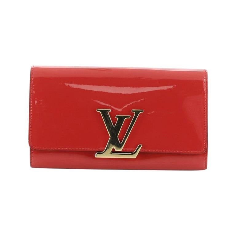 Louis Vuitton women's red patent leather clutch with gold hardware – Loop  Generation