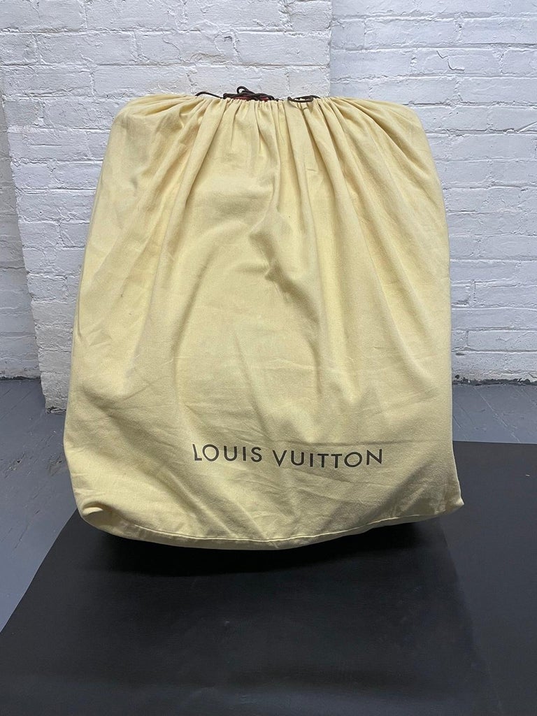 Louis Vuitton, Bags, Louis Vuitton Lounge Chair