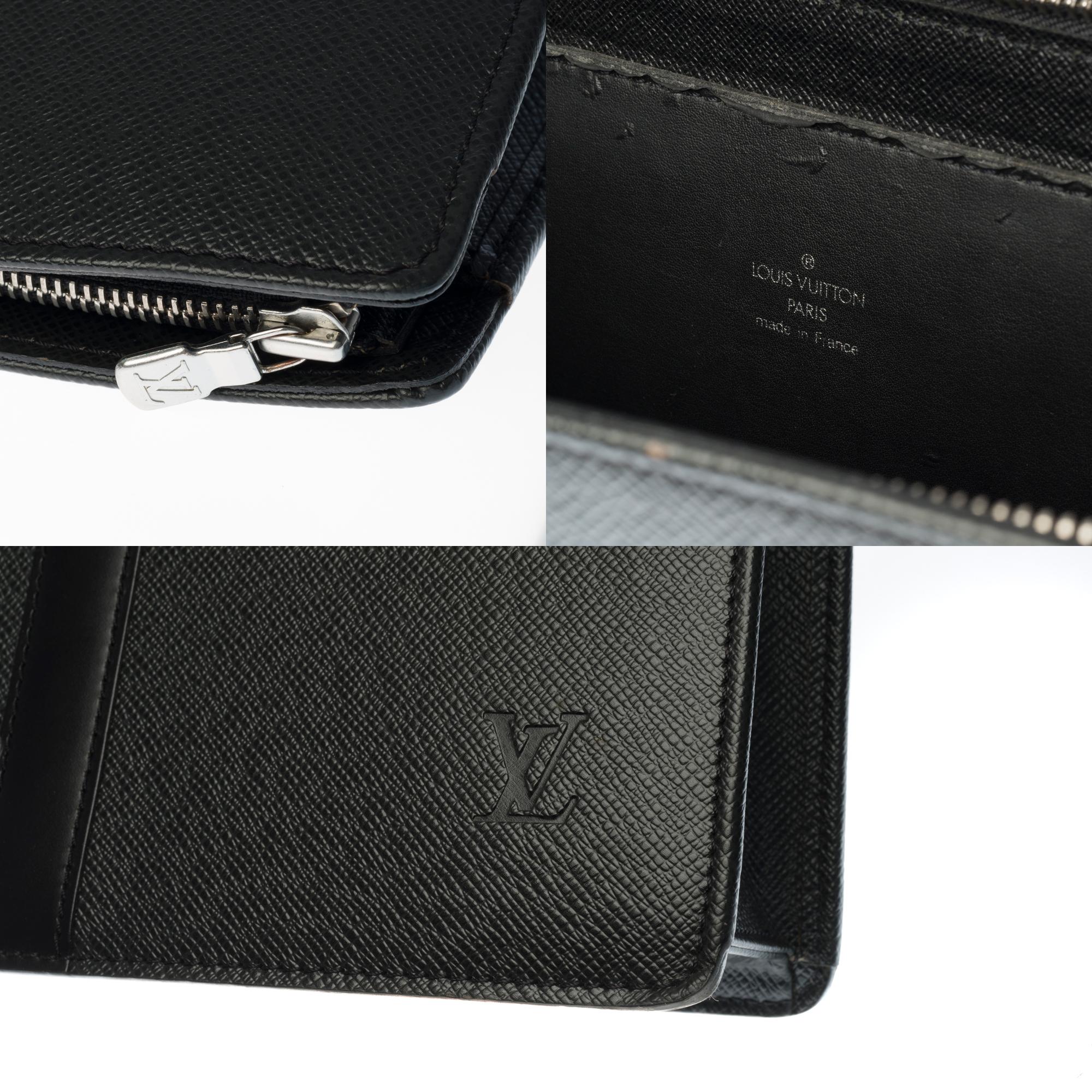Louis Vuitton Lozan Briefcase in black taiga leather, BPHW 1