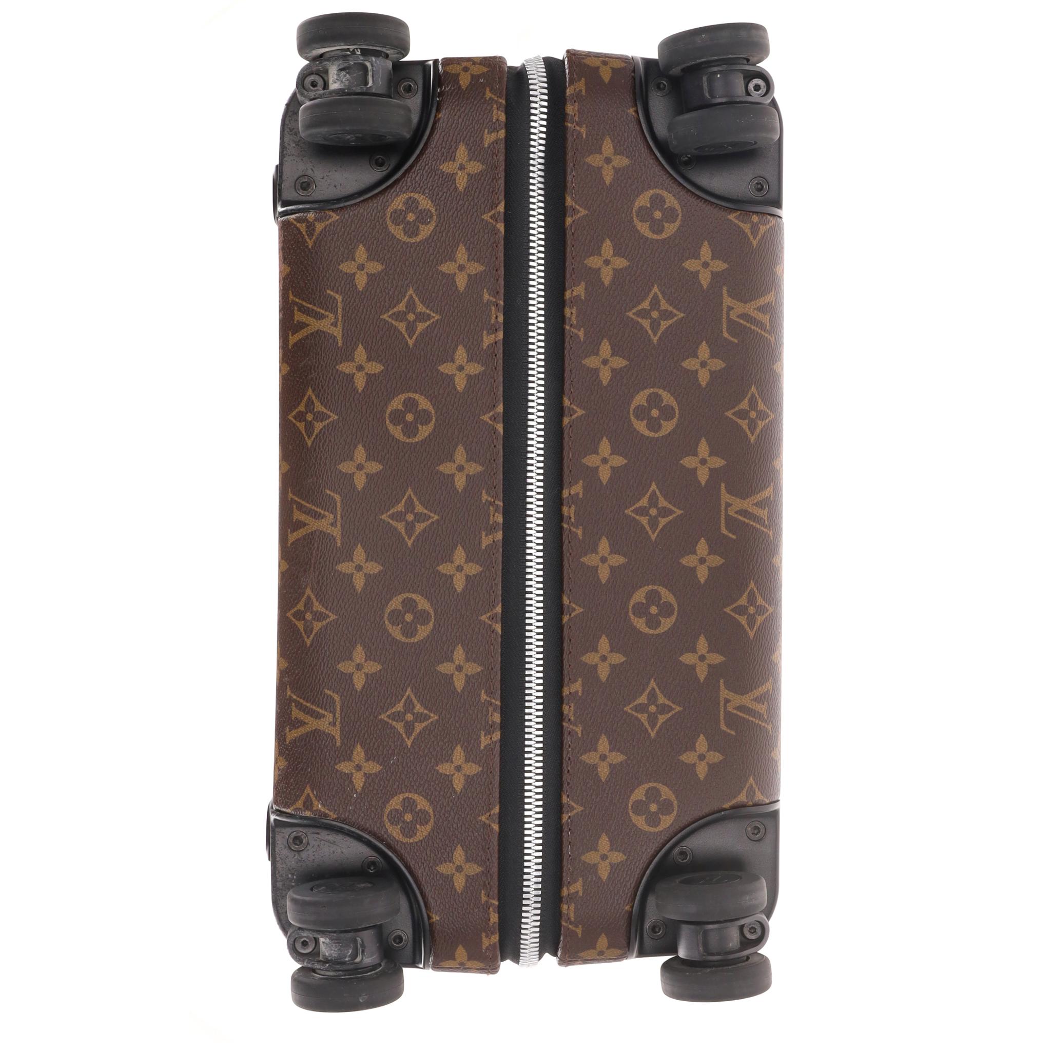 Valigia Louis Vuitton Ltd Edition Horizon 55 Monogram Logo Story in vendita 1
