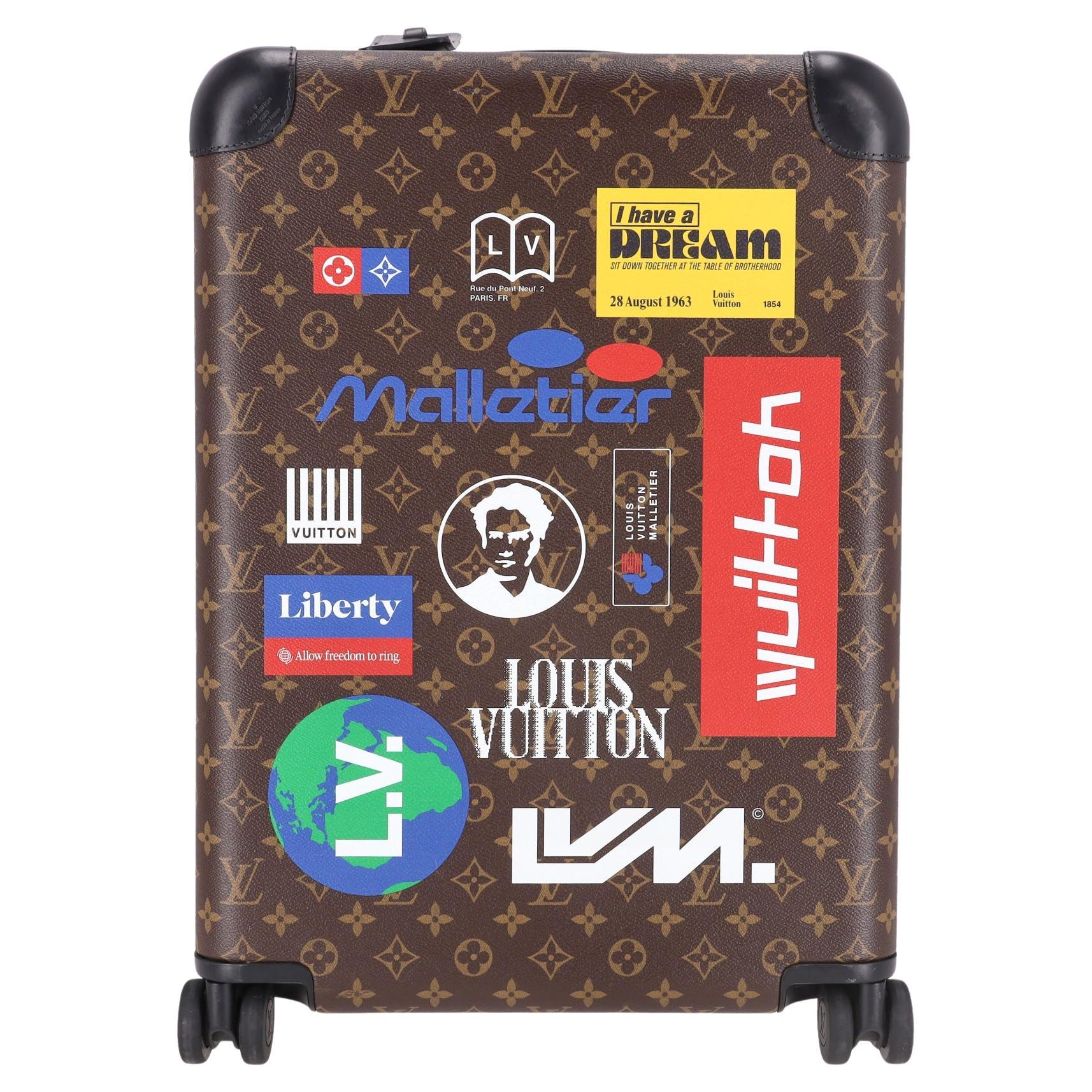 Valigia Louis Vuitton Ltd Edition Horizon 55 Monogram Logo Story in vendita