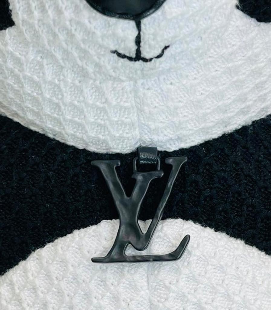 Louis Vuitton Ltd Edition Zoom & Friends Panda Bear Crossbody Bag For Sale 1