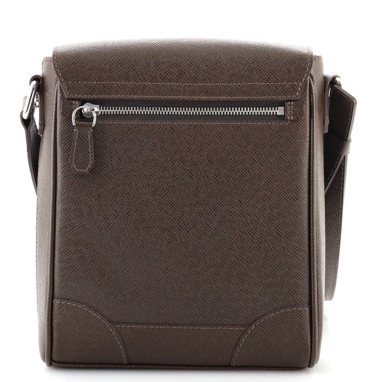 Louis Vuitton Dark Brown Taiga Leather Roman PM Bag Louis Vuitton
