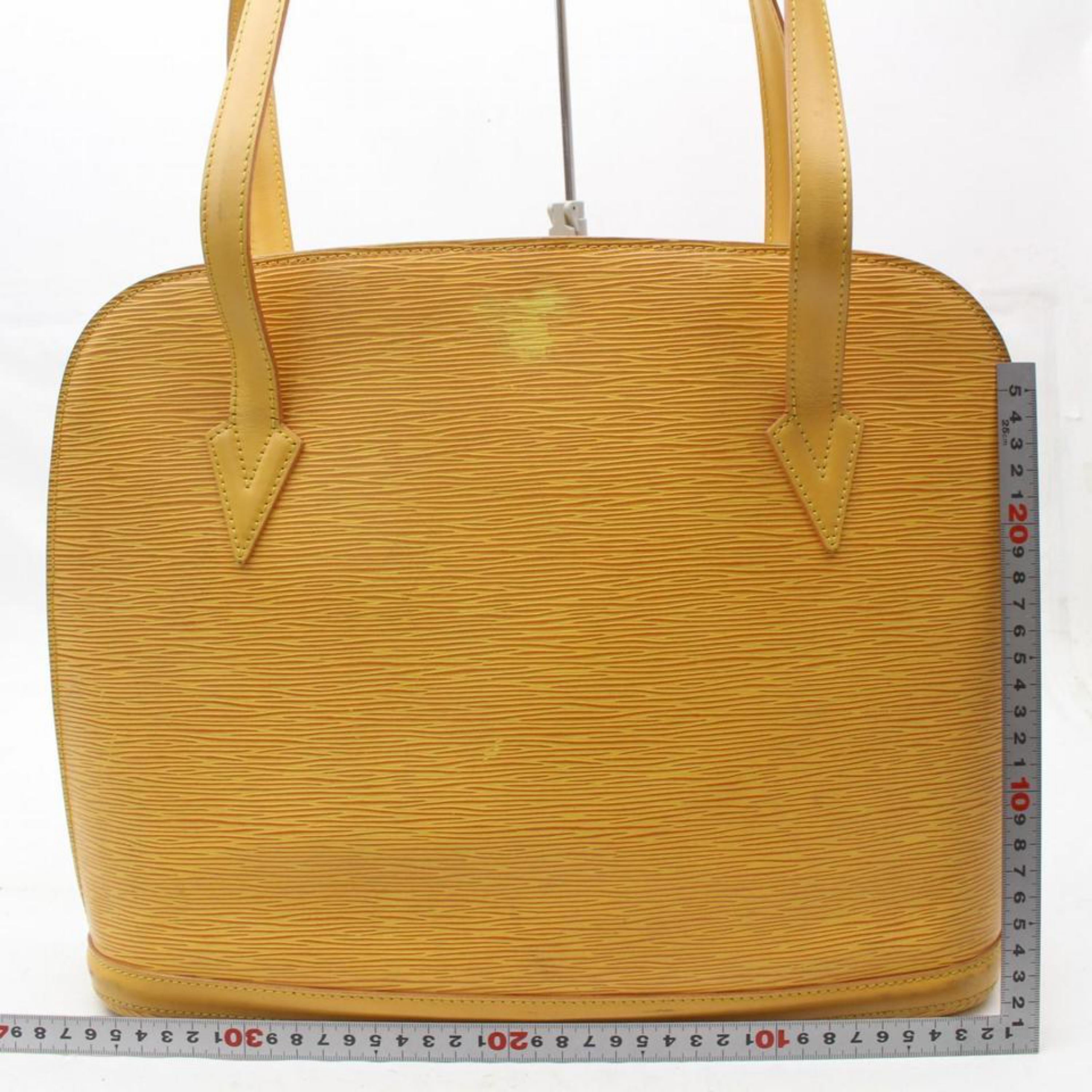 Louis Vuitton Lussac Tassil Zip Tote 869647 Yellow Leather Shoulder Bag For Sale 2
