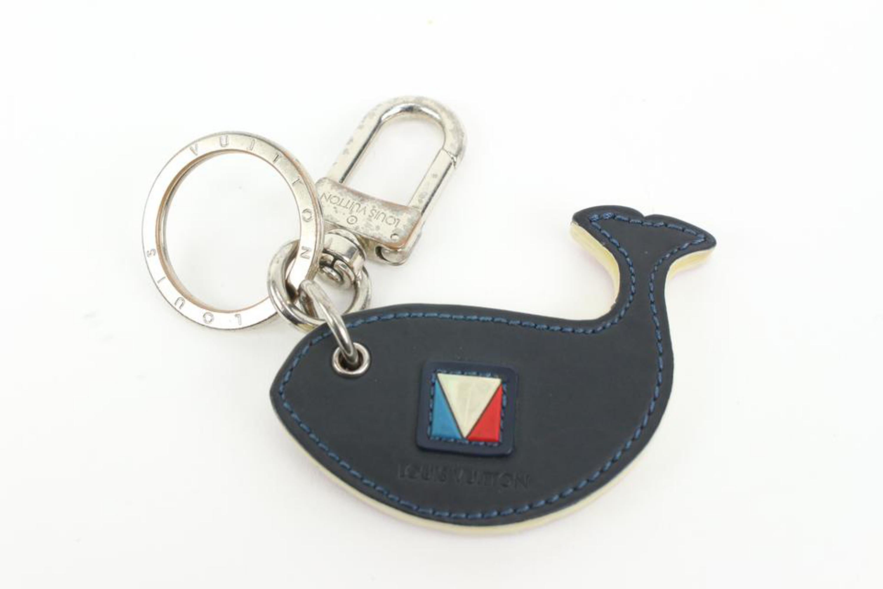 Louis Vuitton LV Americas Cup Gaston V Whale Keychain Bag Charm 2lk412s For Sale 3