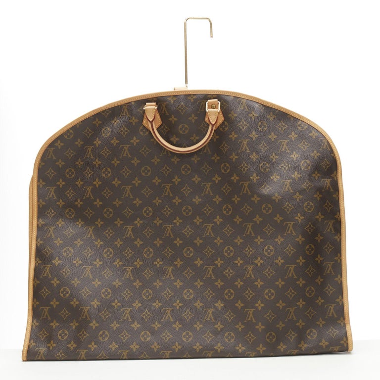 Louis Vuitton Garment Bag With 6 Hangers