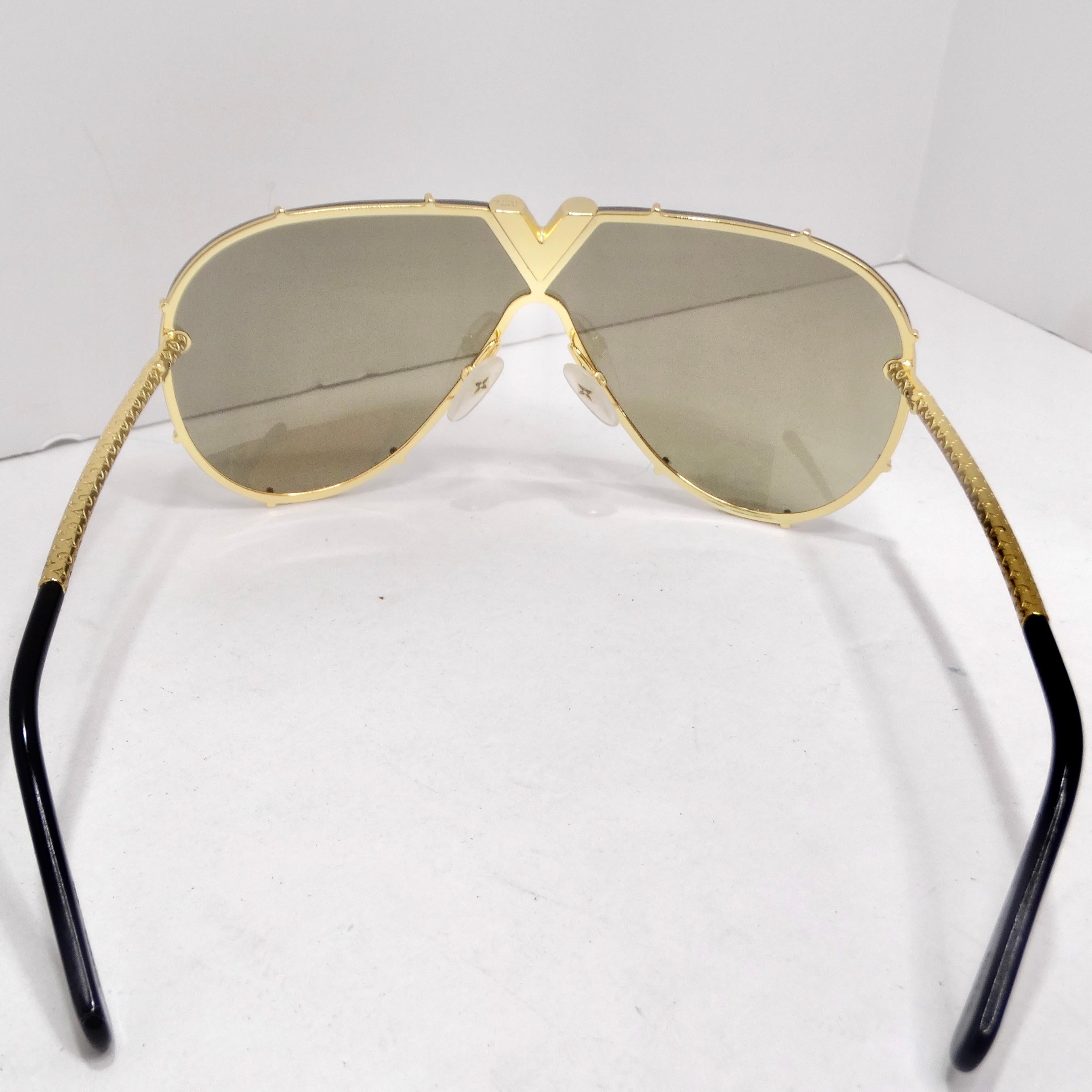 Louis Vuitton LV Drive Sonnenbrille Gold im Angebot 4