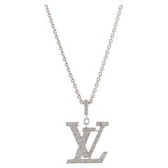 Louis Vuitton LV Idylle Blossom Pendant Necklace 18K White Gold