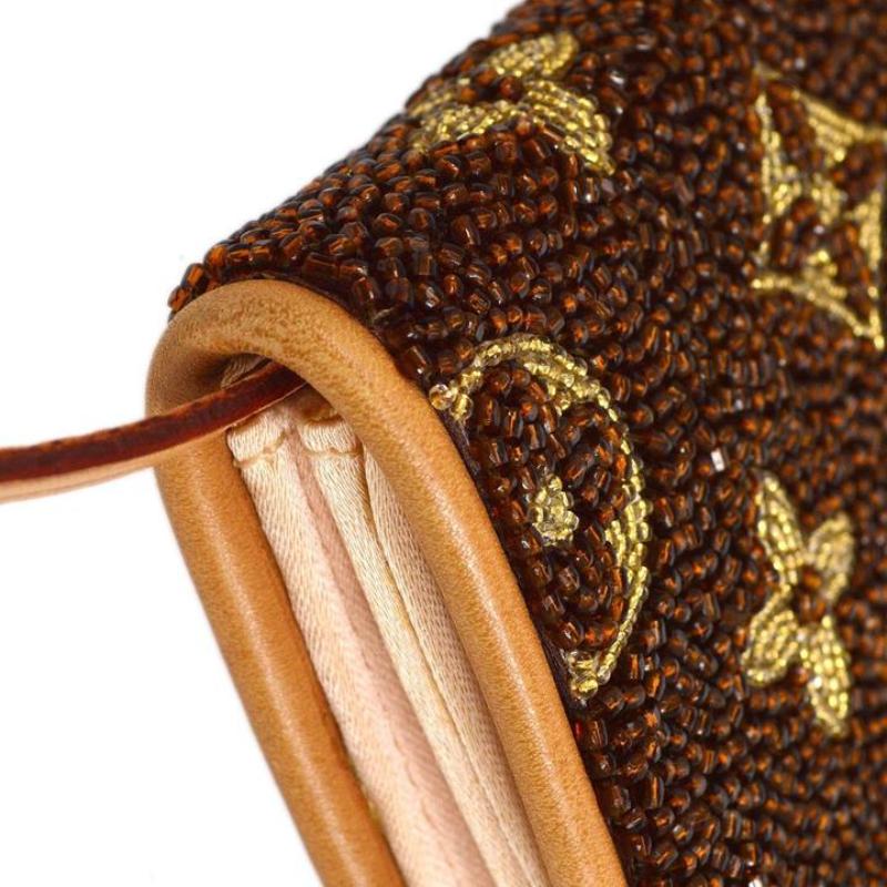 LOUIS VUITTON LV Limitierte Auflage Braun Gold Perlee Abend Umhängetasche mit Perlen im Zustand „Gut“ im Angebot in Chicago, IL