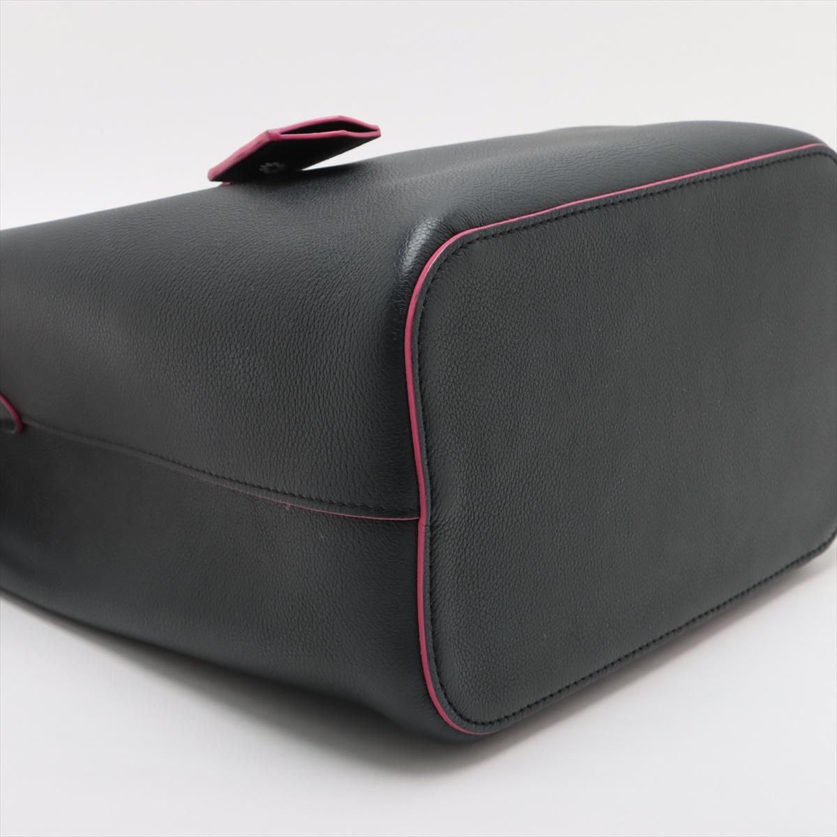 Louis Vuitton LV Logo Lockme Bucket Shoulder Bag Black Fuchsia 1
