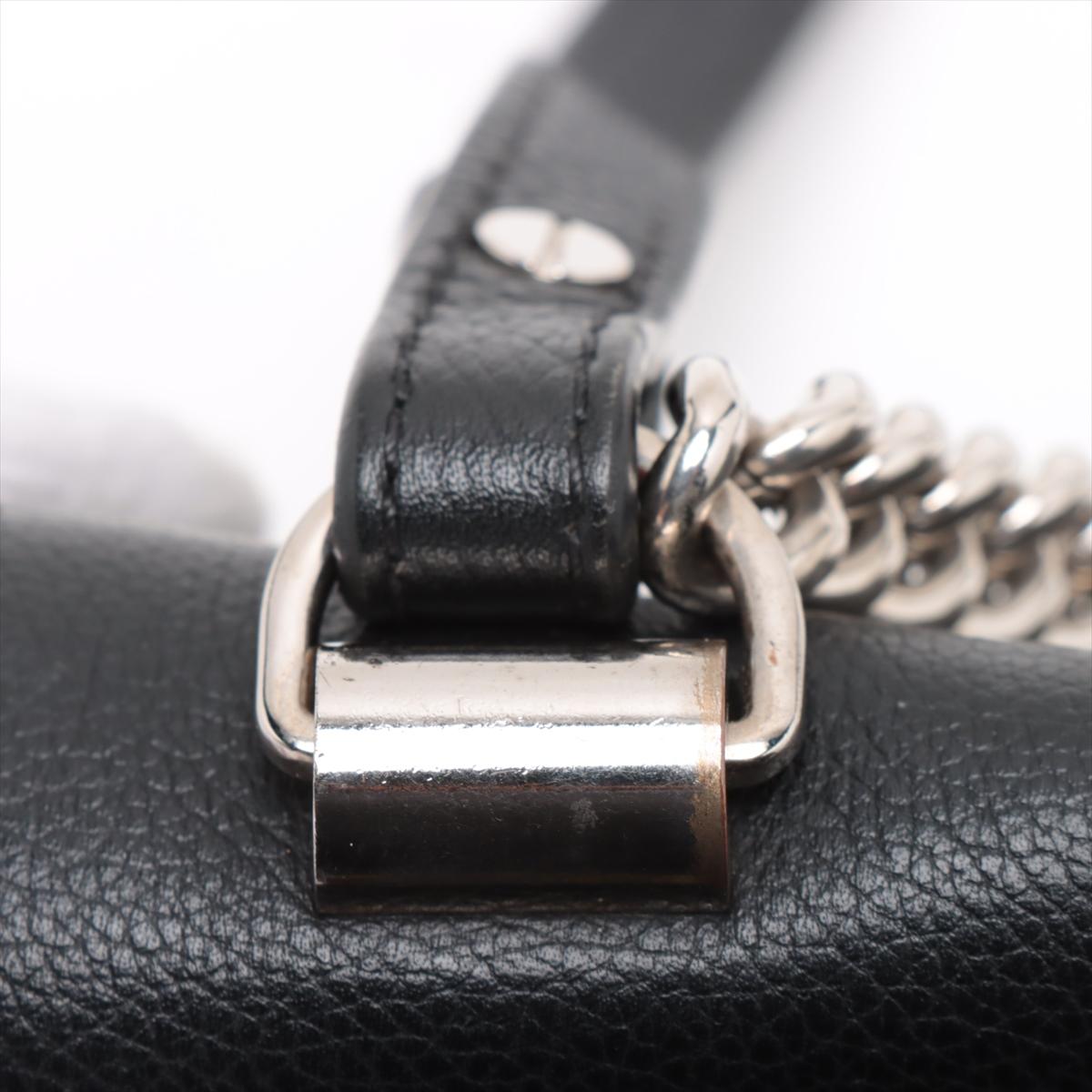 Louis Vuitton LV Logo Lockme II BB Sac à bandoulière Noir en vente 8