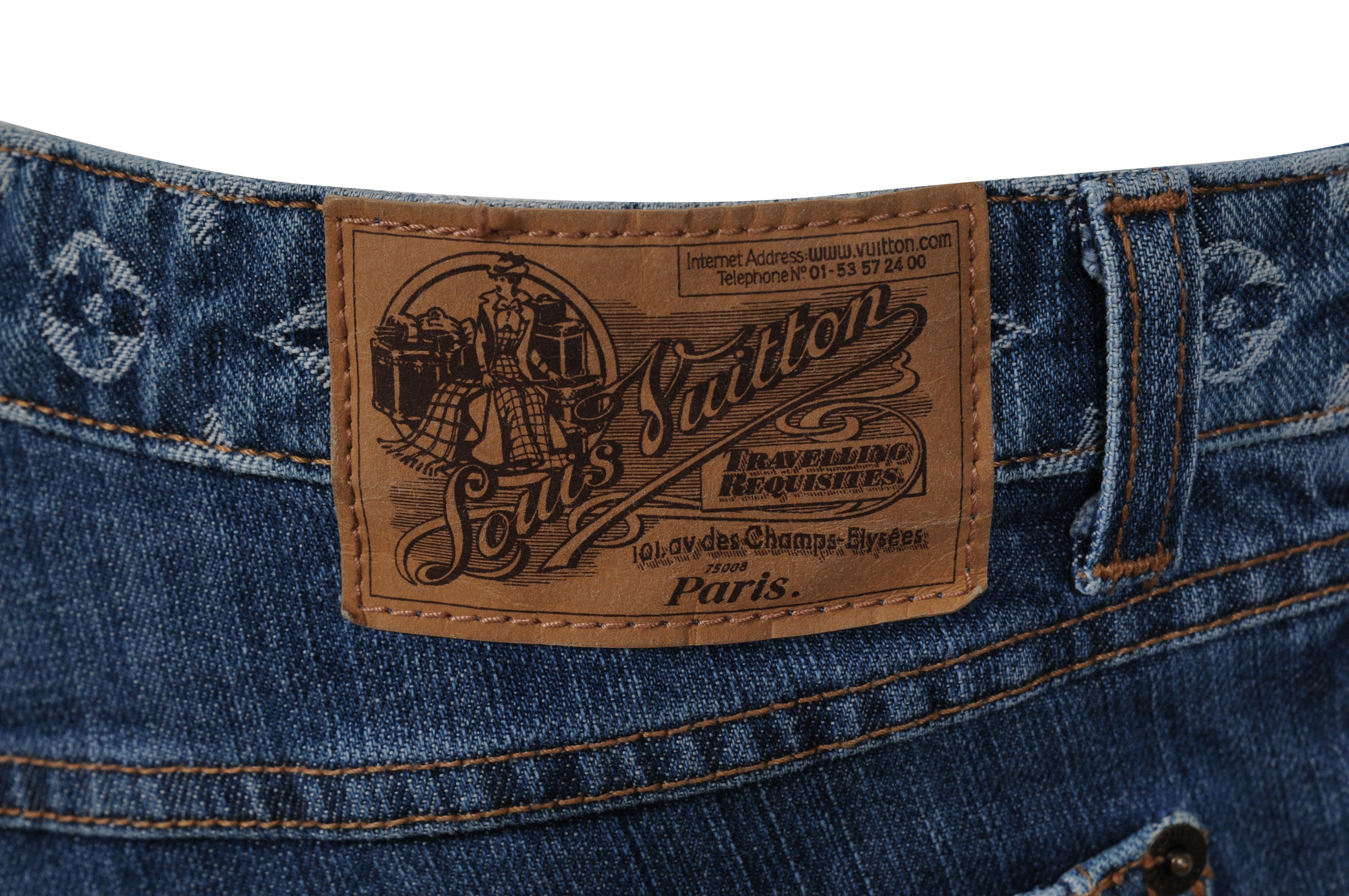 De las mujeres Vaqueros Louis Vuitton Lv Logo Monogram Raw Hem talla US 8 IT 40 Azul Wash Denim en venta