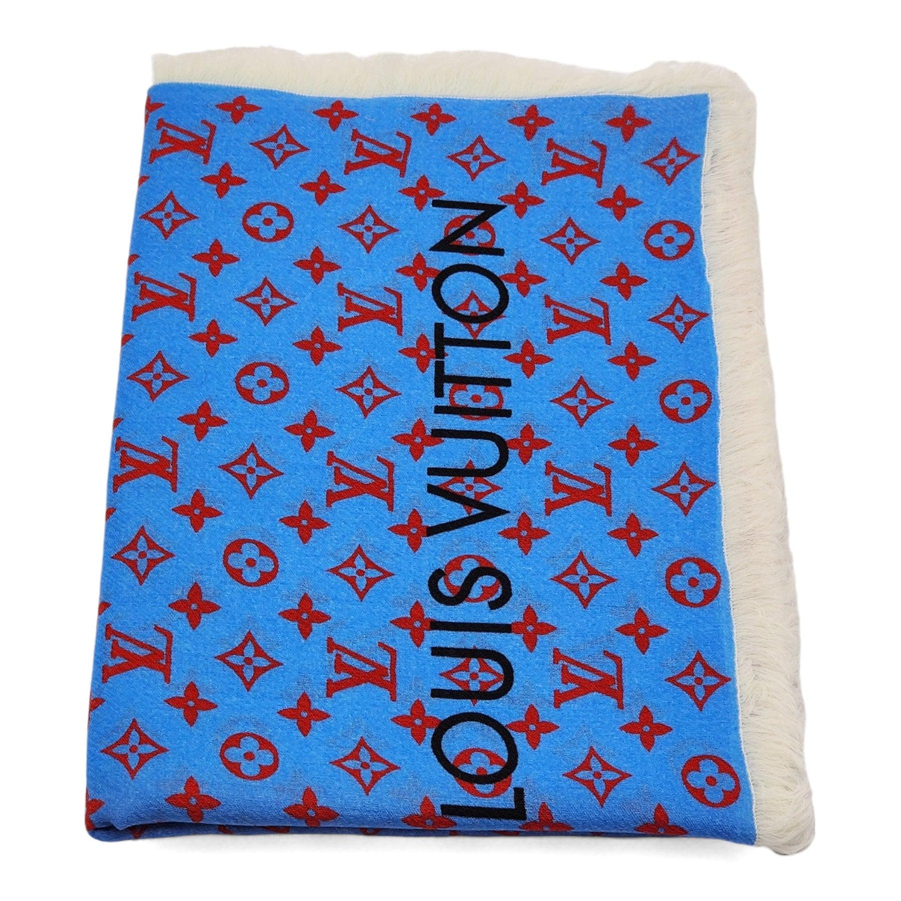 Louis Vuitton LV Logo Multicolor Wool Oversized Scarf Blue/Red M78715.

Additional information:
Material: Wool
Style: M78715
Color: Blue/Red
Country: Italy
Dimension: 76