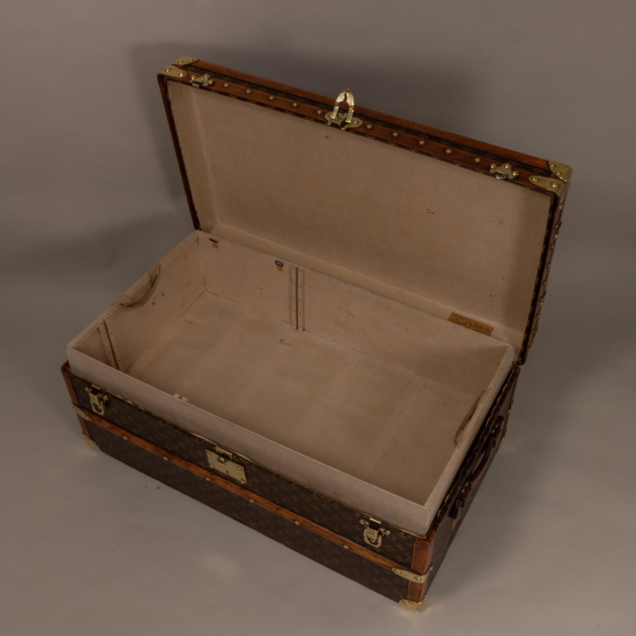Louis Vuitton LV Monogram Aero Trunk, circa 1915 1