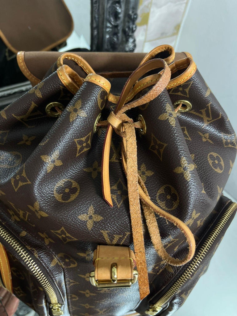 Monogram bosphore backpack deals