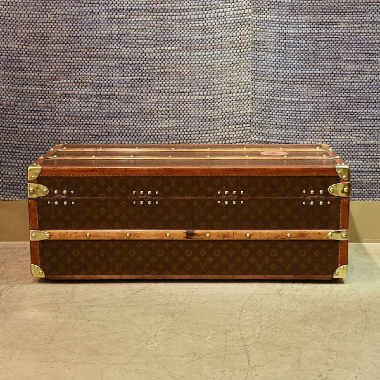 Louis Vuitton LV Monogram Cabin Trunk, circa 1940 In Good Condition In London, GB