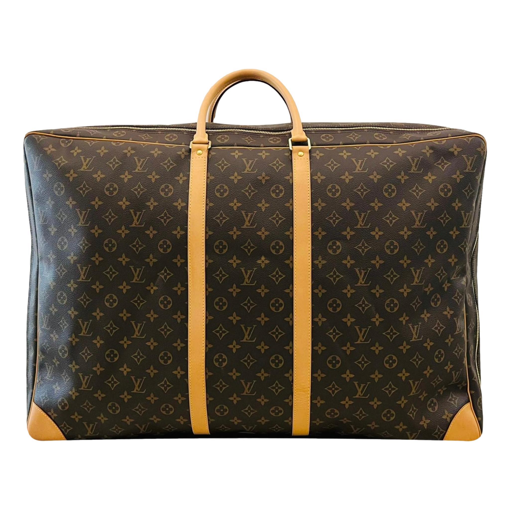 Louis Vuitton LV Monogram Coated Canvas Sirius 70 Travel Bag In Excellent Condition In London, GB