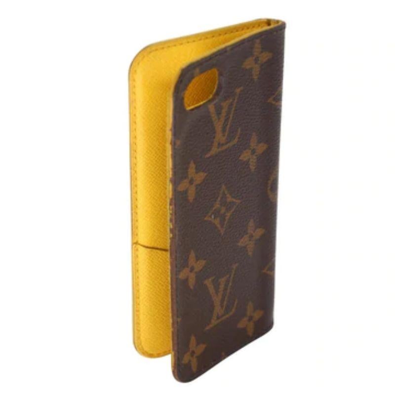 Louis Vuitton LV Monogram Iphone7 Case Cover LV-0821N-0001

This Louis Vuitton signature LV Monogram Cell Phone case is crafted of luxurious Italian material with sunflower yellow detail and credit card slot.. There are is a main ID slot pocket on