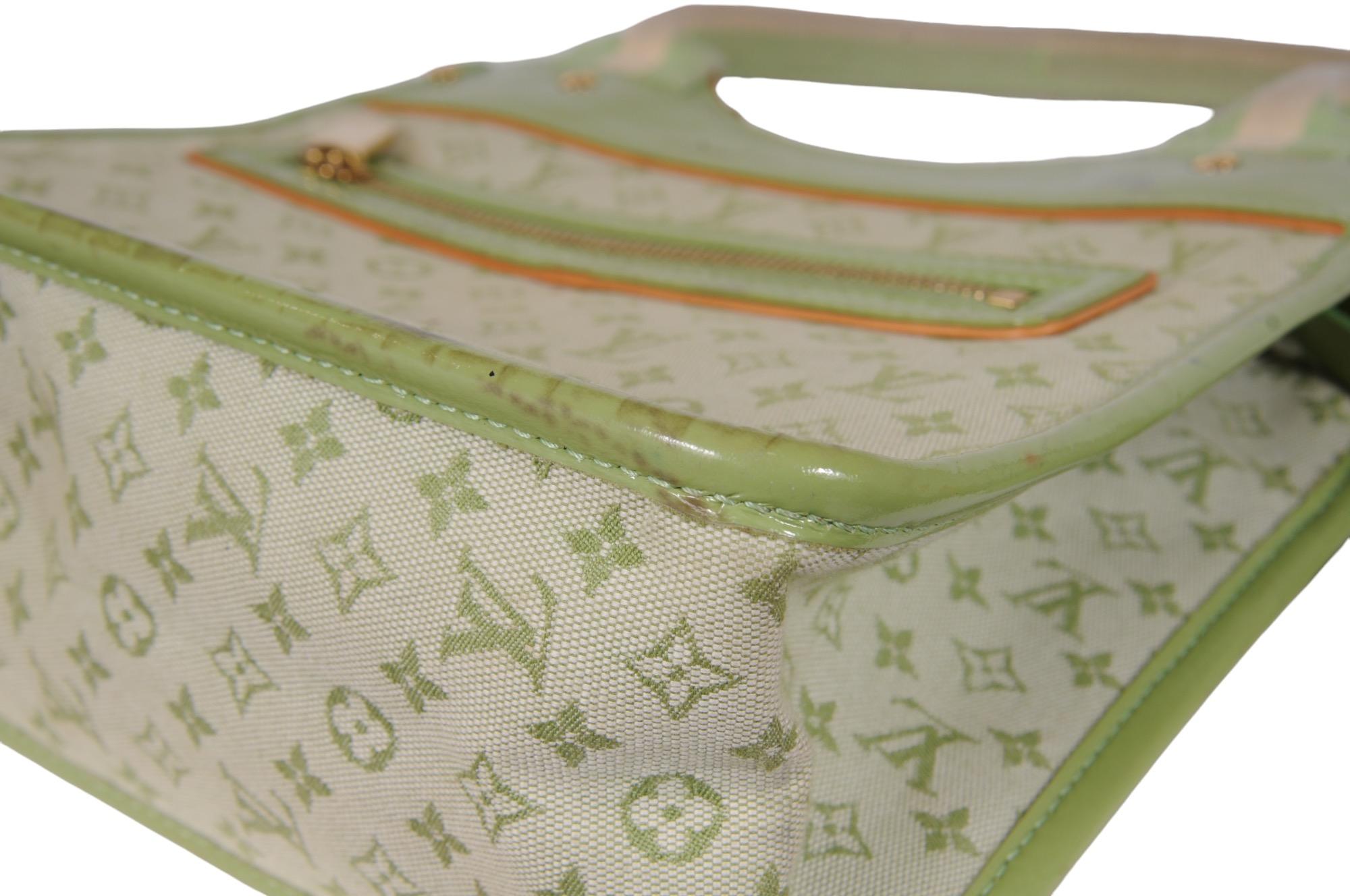 Louis Vuitton LV Monogram Mini Lin Sac Kathleen Lime Green Shoulder Bag en vente 13