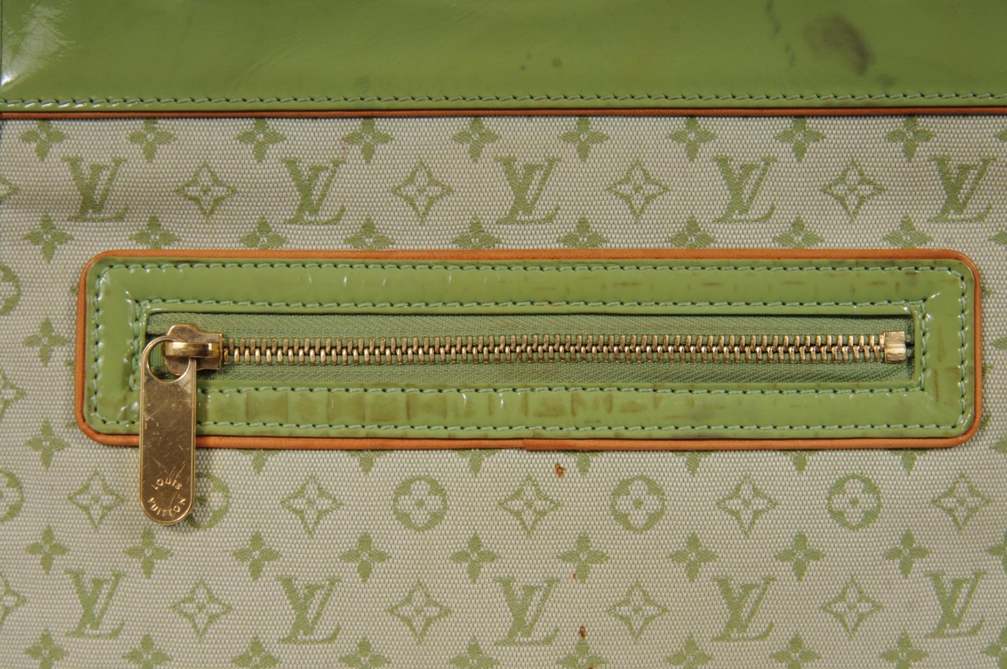 Louis Vuitton LV Monogram Mini Lin Sac Kathleen Lime Green Shoulder Bag en vente 4