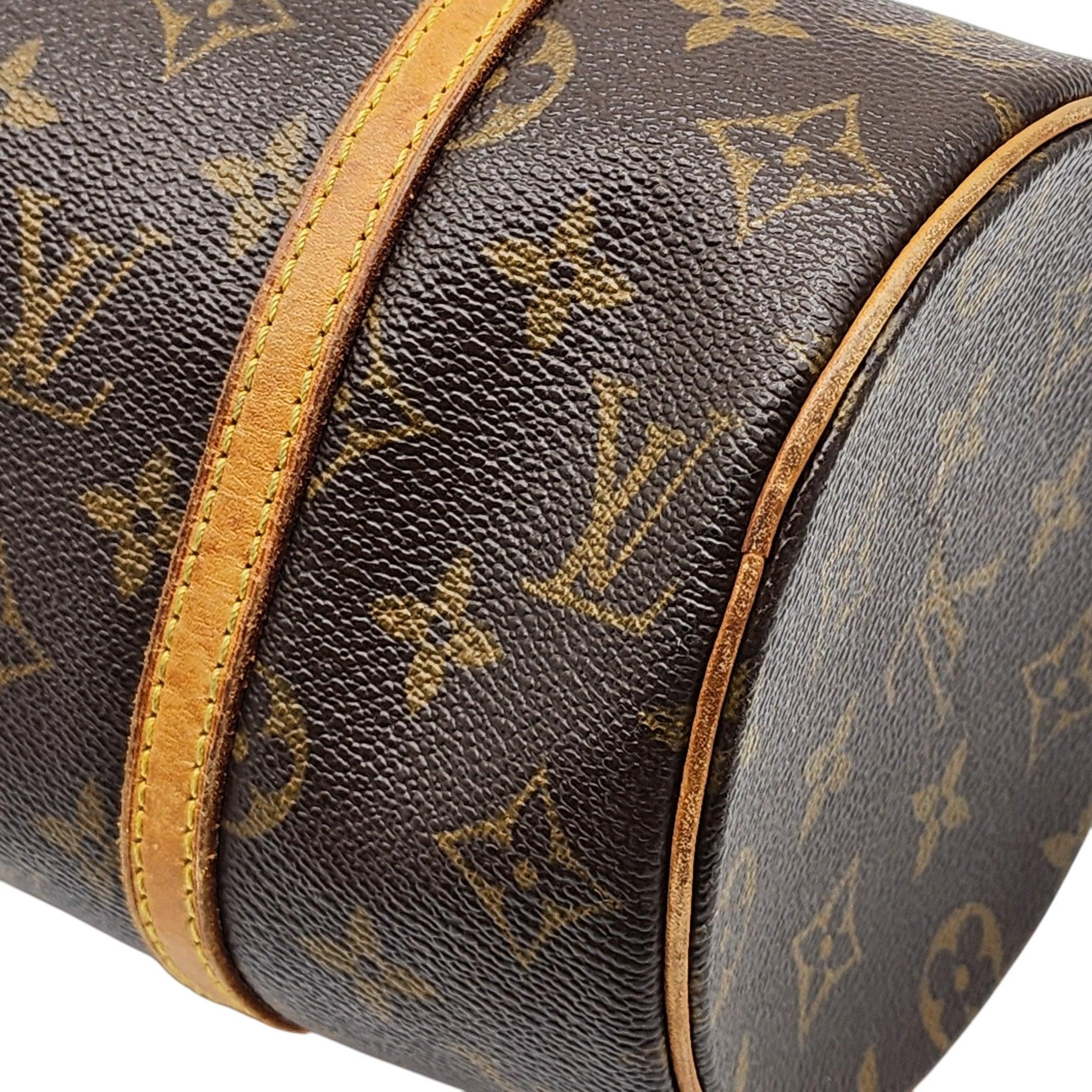 Louis Vuitton LV Monogram Papillon 26 Shoulder Bag - Coated Canvas - Brown For Sale 5