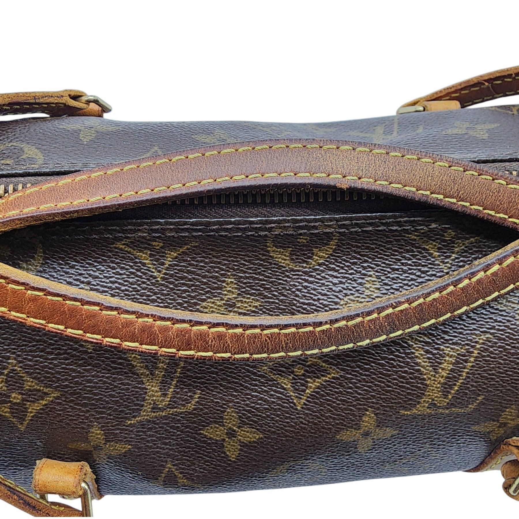 Louis Vuitton LV Monogram Papillon 26 Shoulder Bag - Coated Canvas - Brown For Sale 6