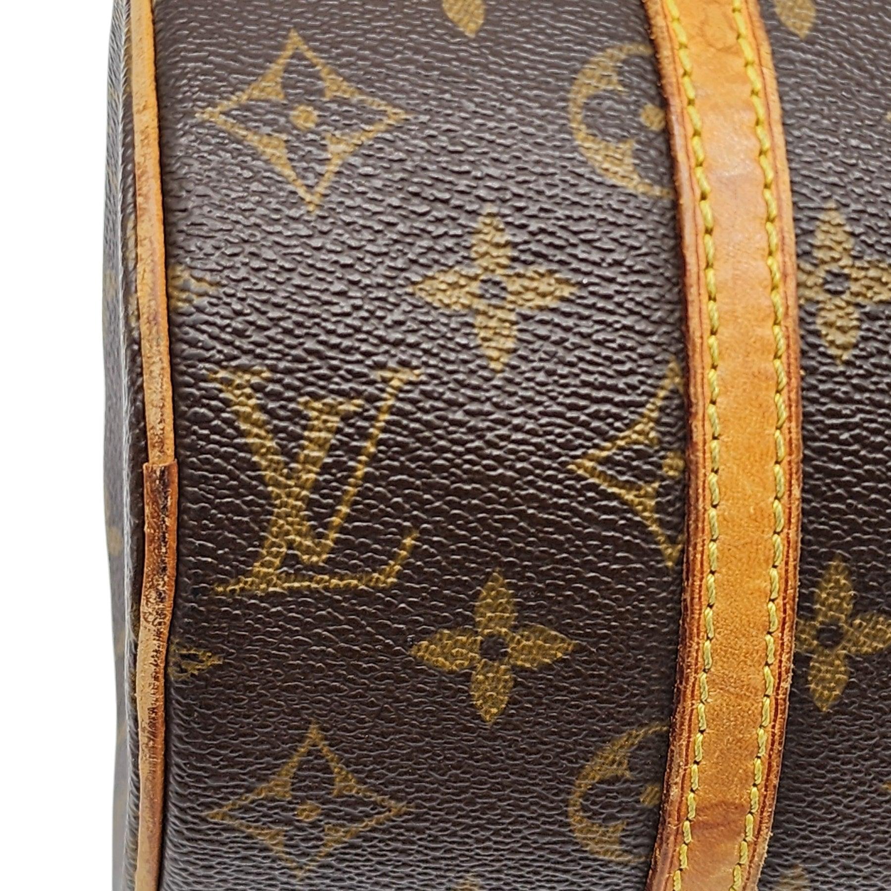 Louis Vuitton LV Monogram Papillon 26 Shoulder Bag - Coated Canvas - Brown For Sale 4