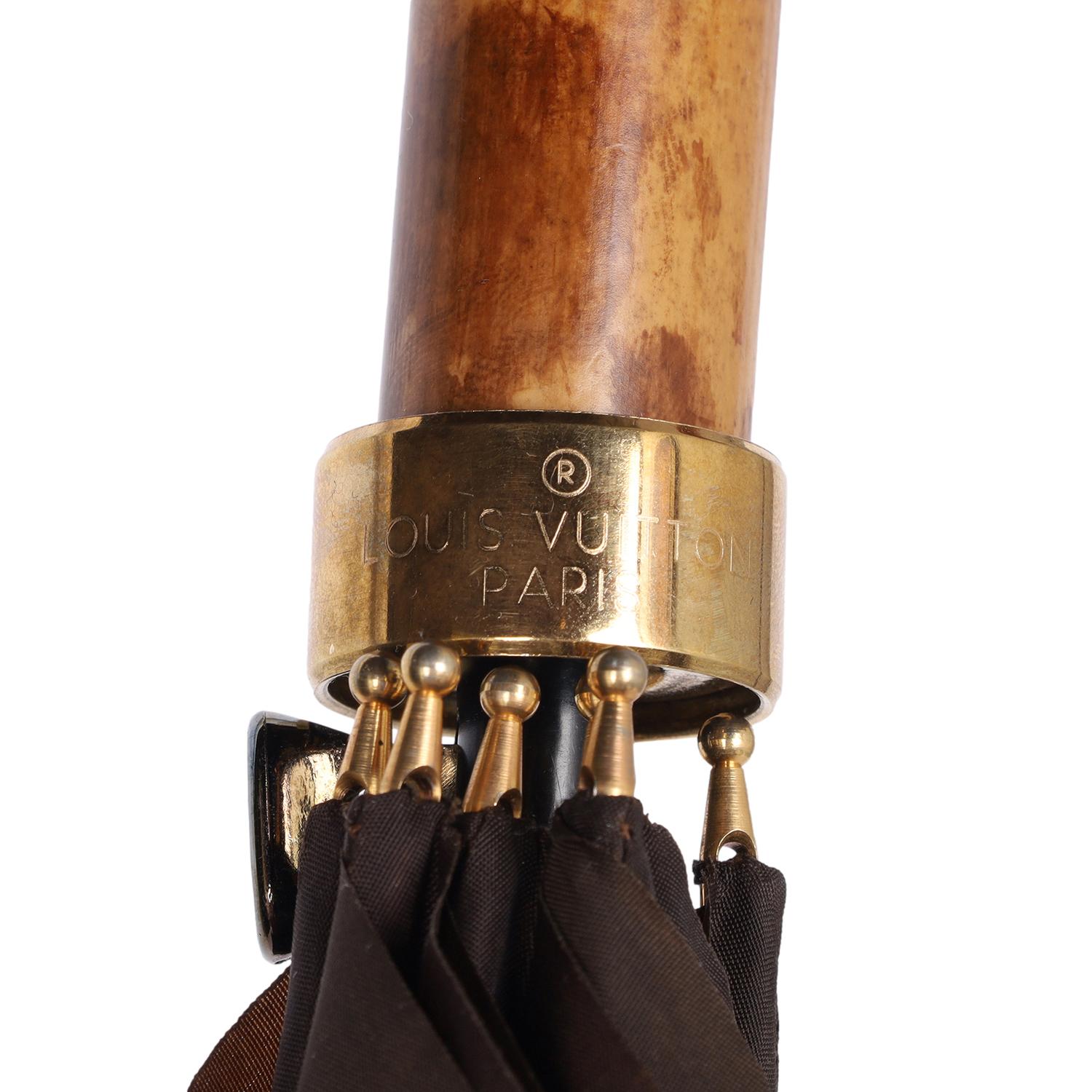 LOUIS VUITTON Parapluie en soie Monogram LV Marron Bon état - En vente à Salt Lake Cty, UT