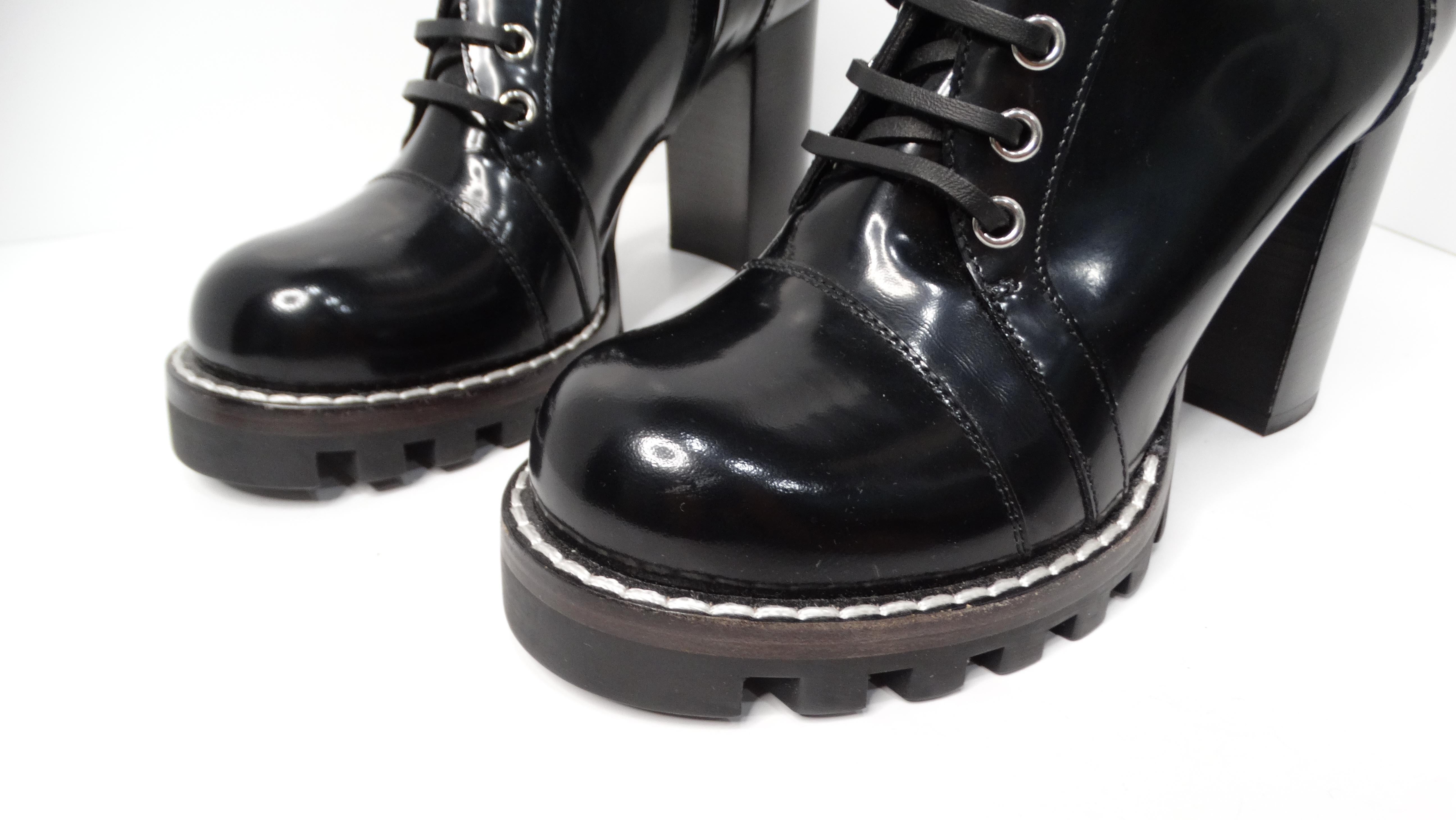 Women's Louis Vuitton LV Monogram Patent Leather Lace-Up Ankle Combat Boots For Sale