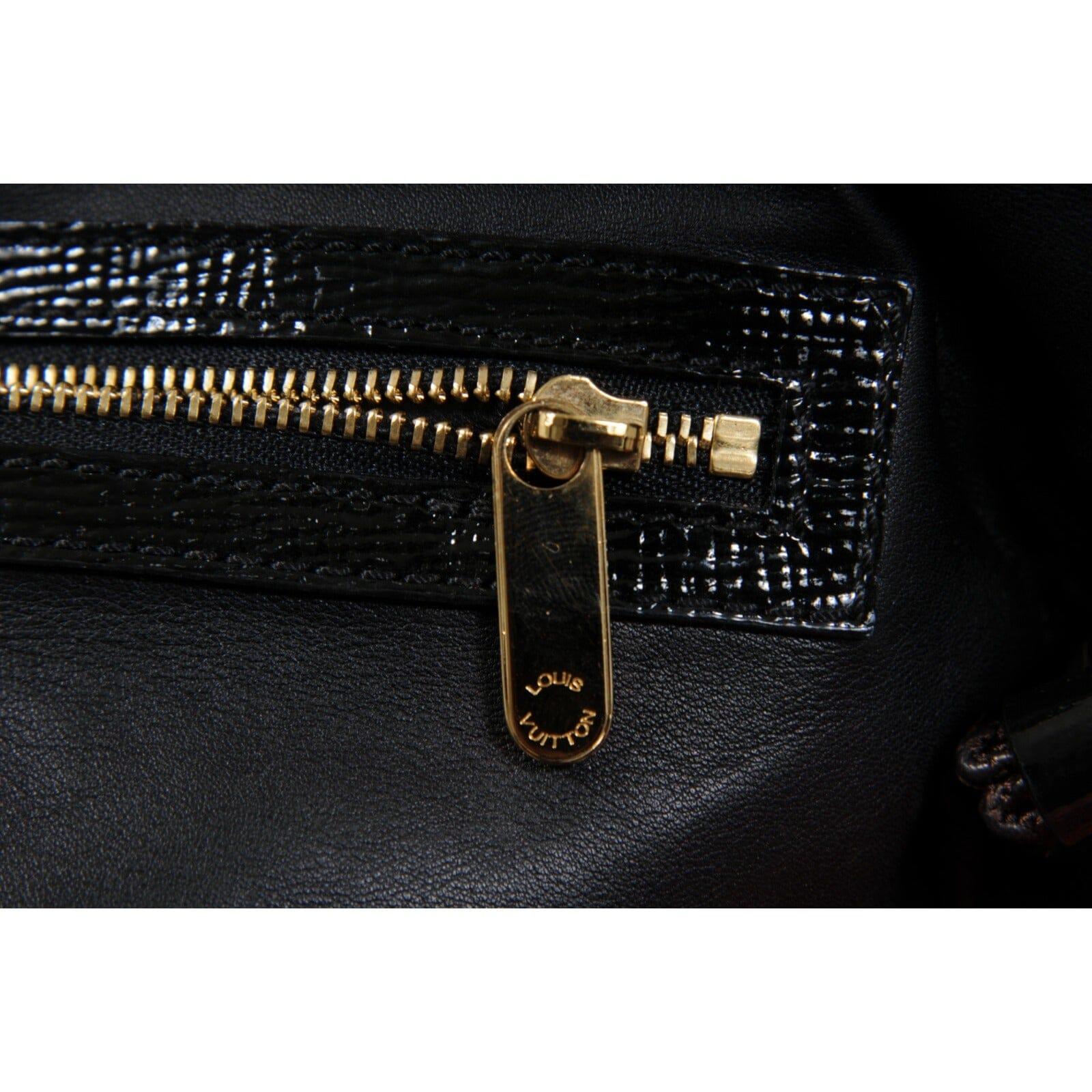 Louis Vuitton Monogram Rosa Deriva Pouch Raso Trapuntato Coquette Pochette in vendita 13