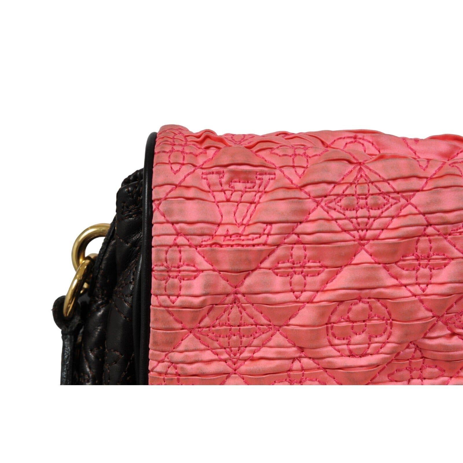 Louis Vuitton Monogram Rosa Deriva Pouch Raso Trapuntato Coquette Pochette In condizioni buone in vendita a North Miami, FL