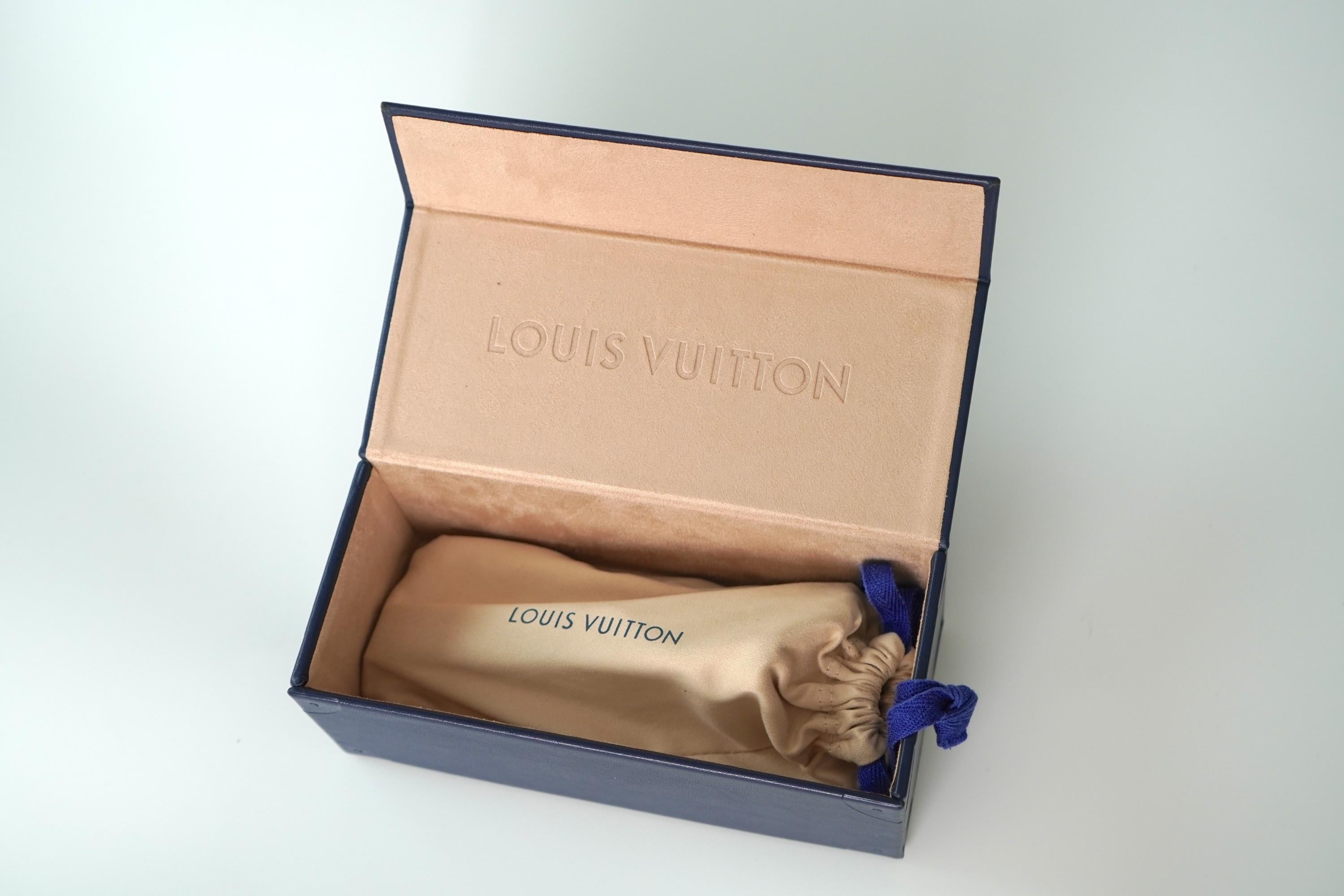Louis Vuitton LV Moon Square Black & Gold Sunglasses 5