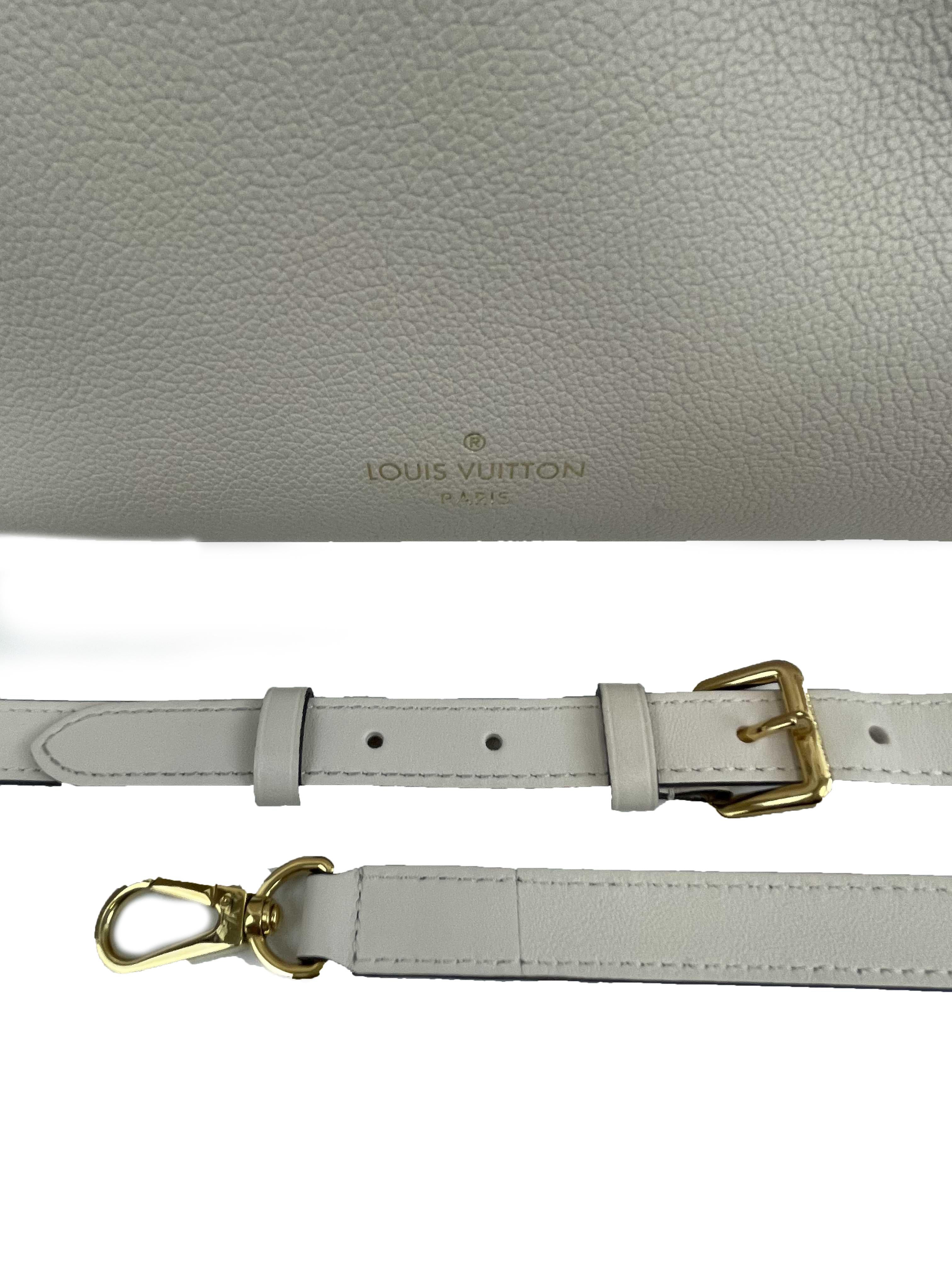 Louis Vuitton - LV On My Side MM Beige Leather Top Handle w/ Shoulder Strap 9