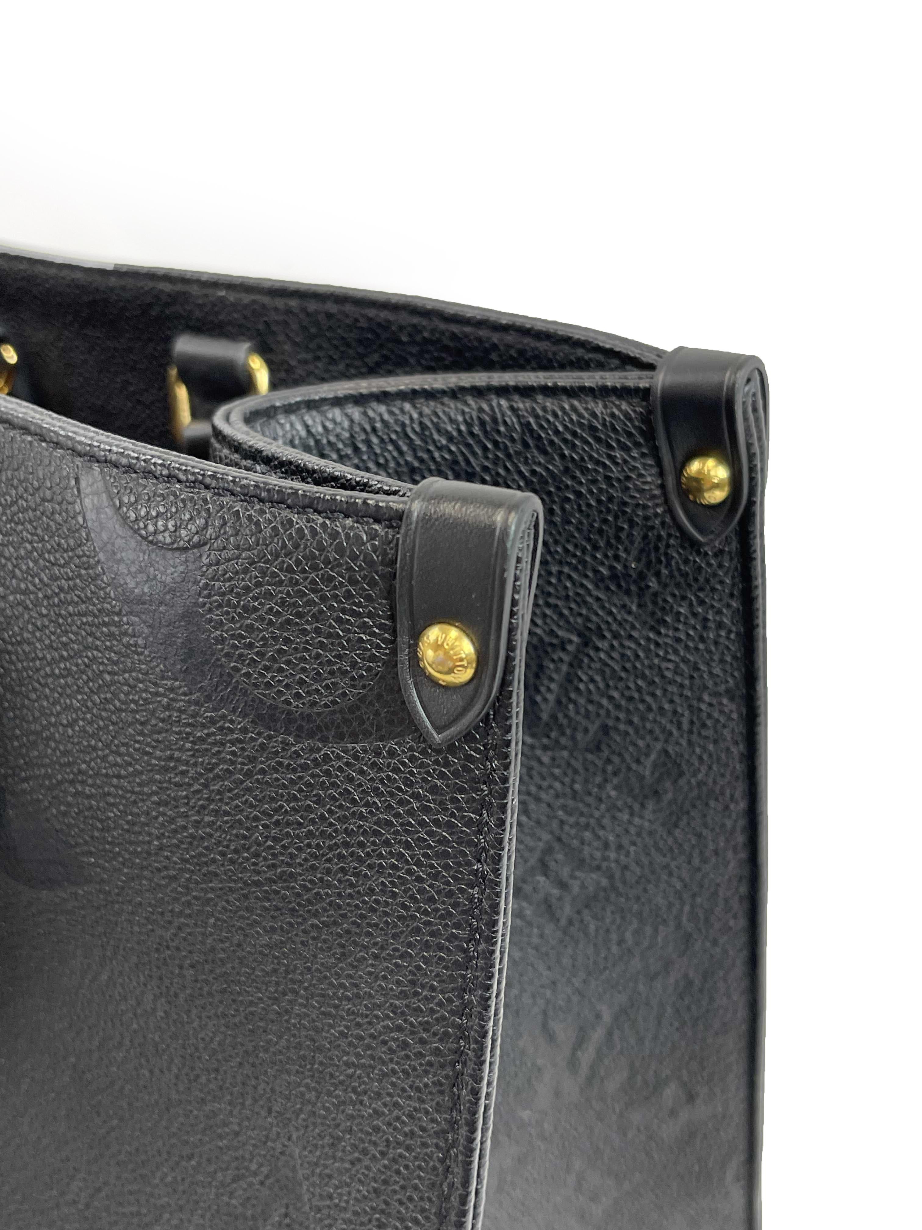Louis Vuitton - LV OnTheGo MM - Black Leather Tote w/ Shoulder Strap 2