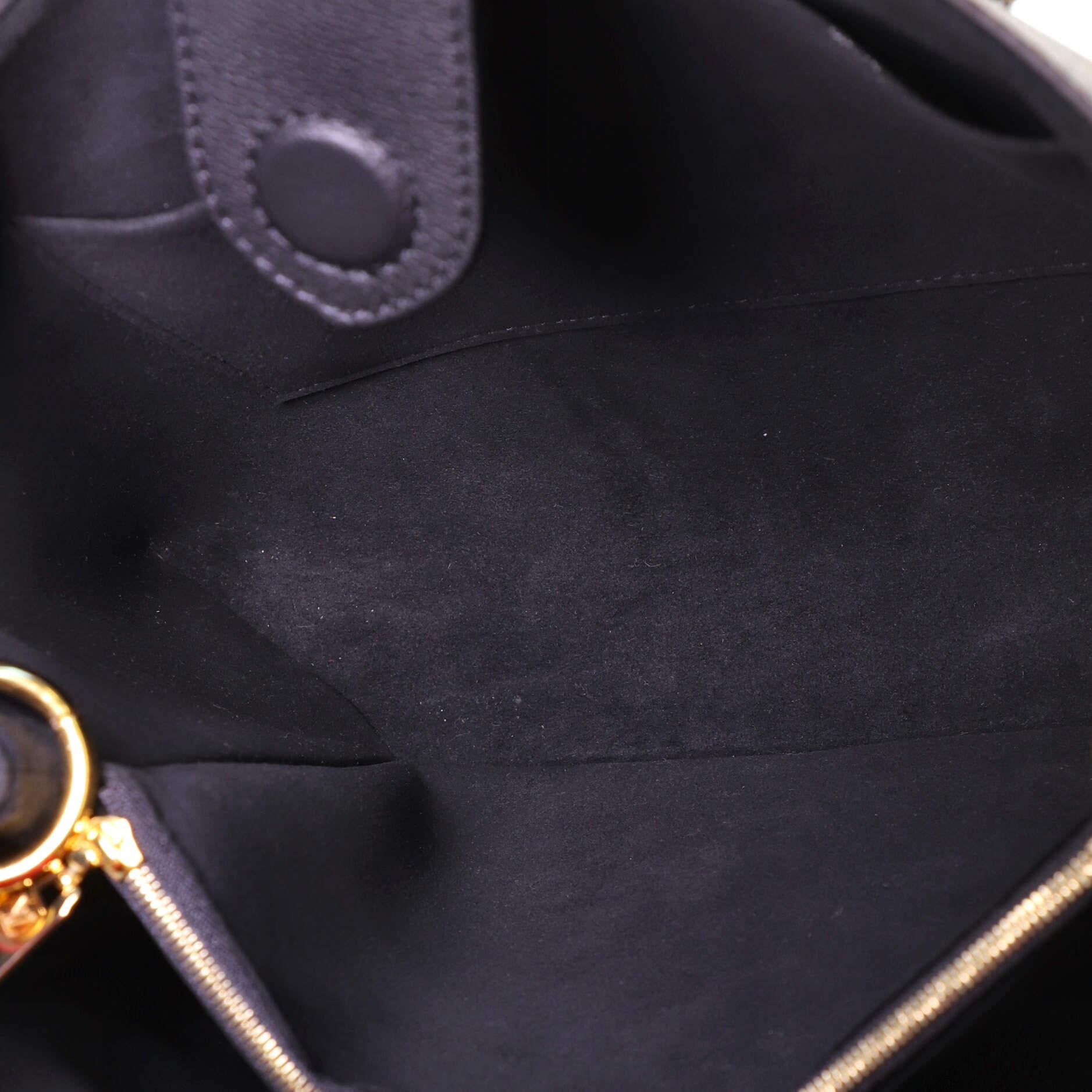 Women's or Men's Louis Vuitton LV Riverside Handbag Damier