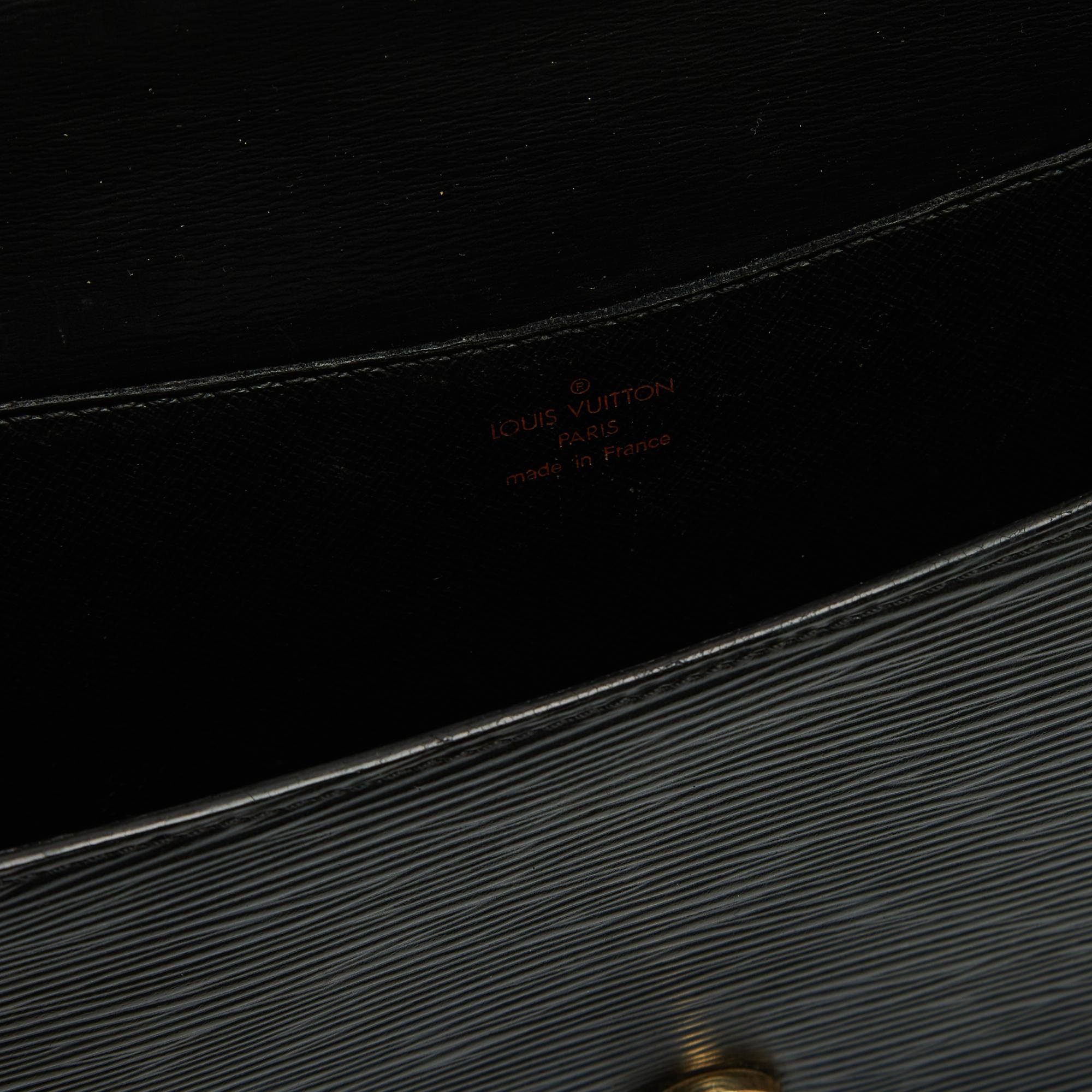 Louis Vuitton LV Sac Grenelle 1994 Black Epi Leather Shoulder Bag 2
