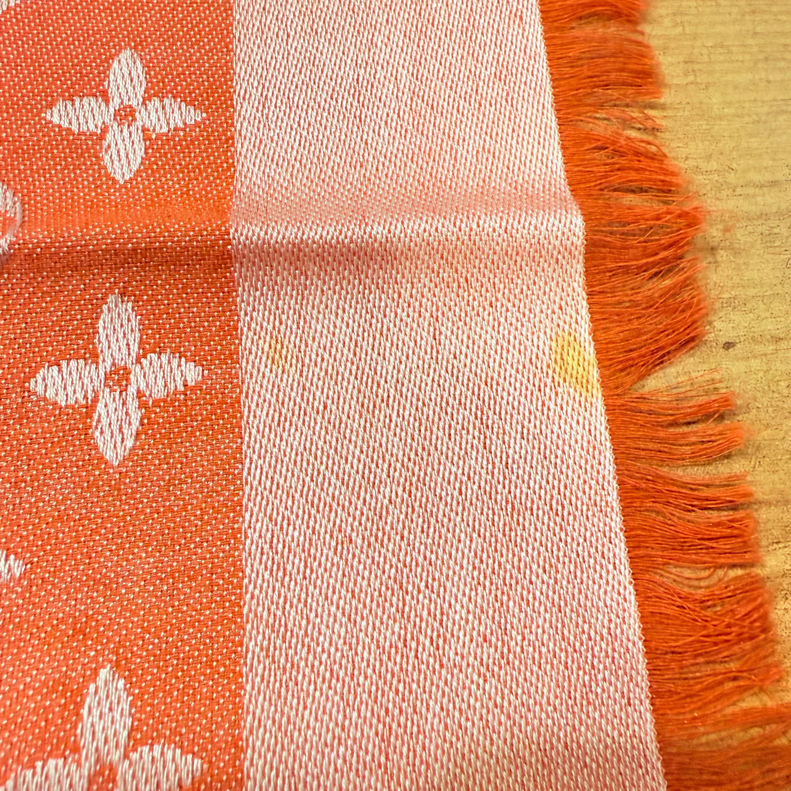 Estola Louis Vuitton LV de seda y lana en venta 1