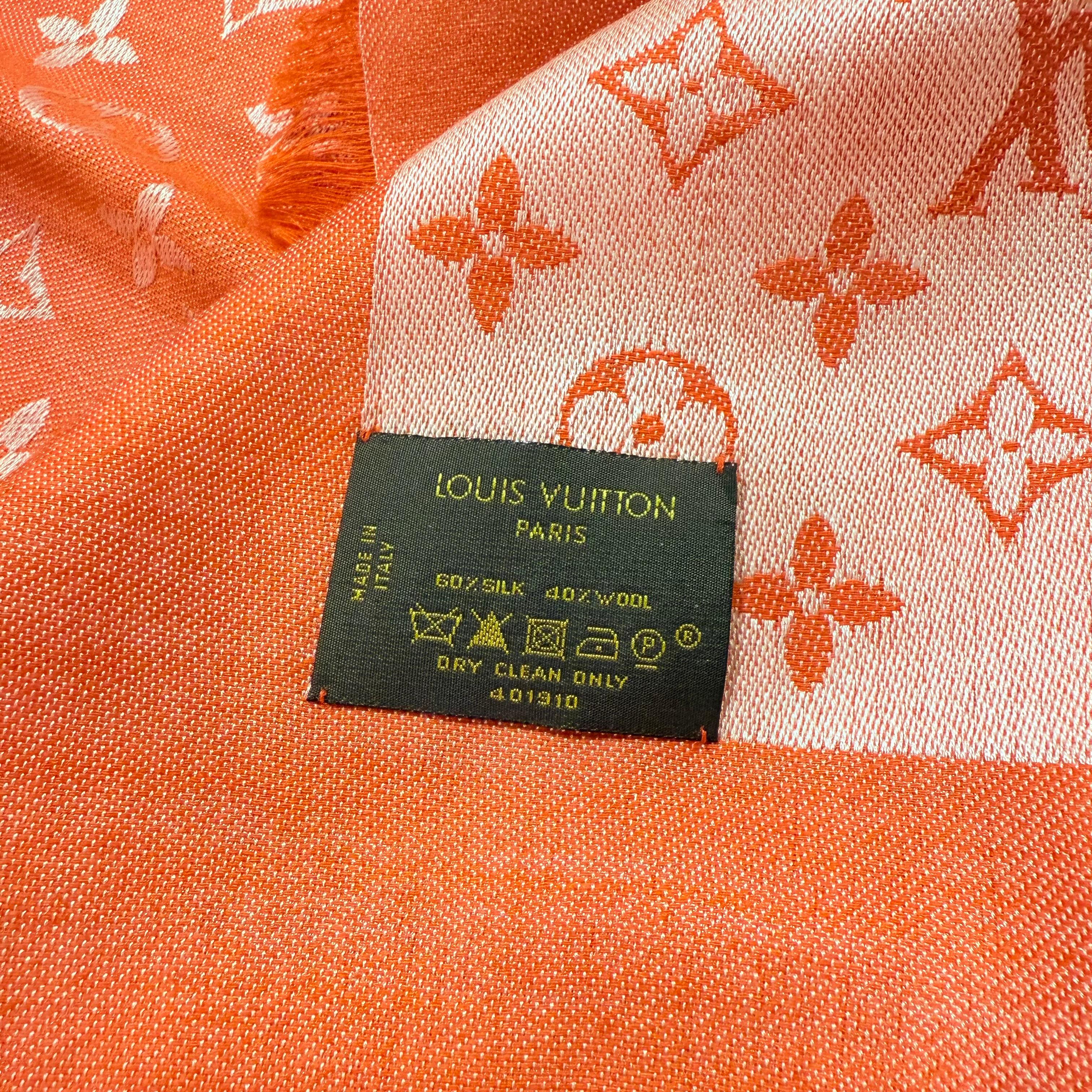 Estola Louis Vuitton LV de seda y lana en venta 3