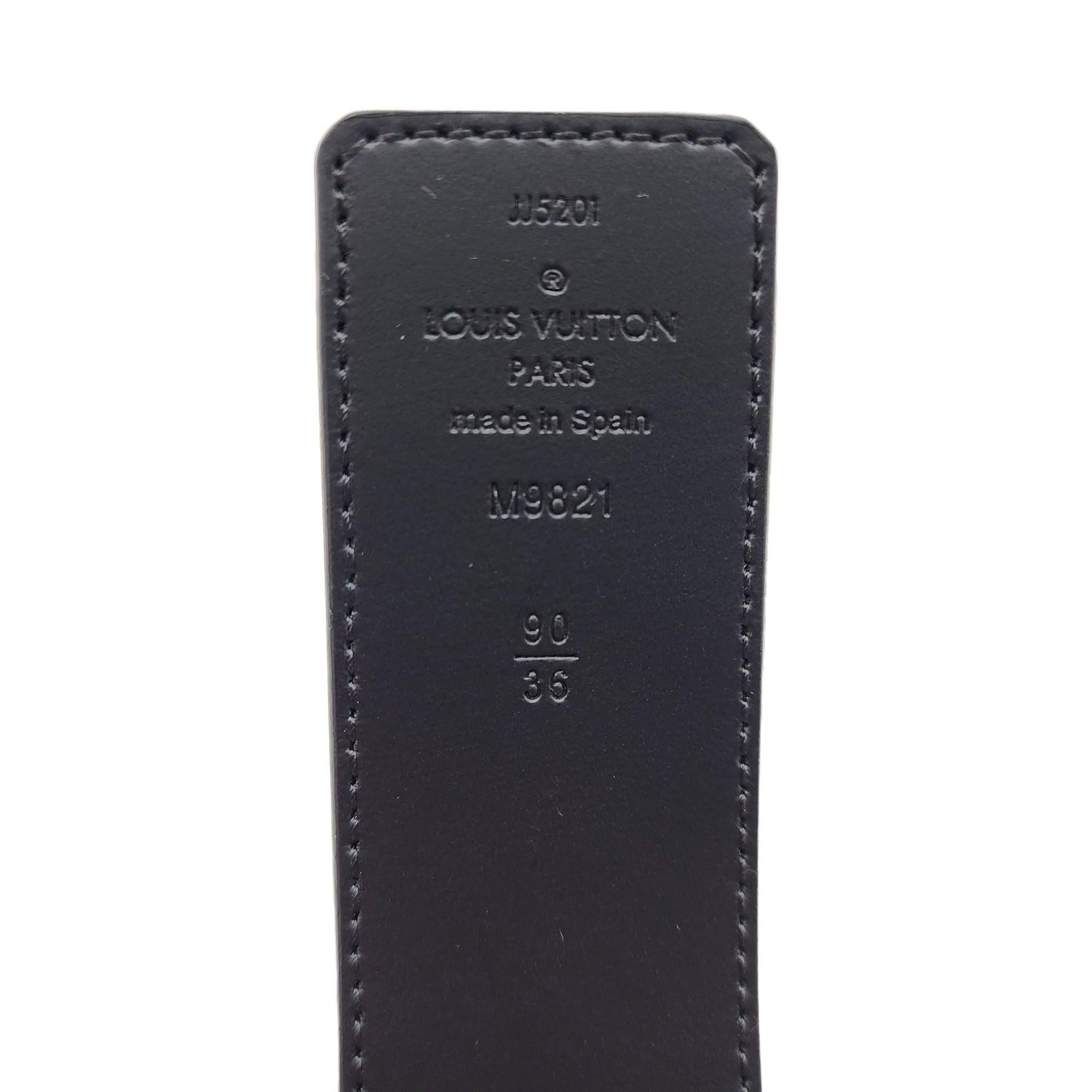 Louis Vuitton LV Tilt Monogram Reversible Belt In Excellent Condition For Sale In Los Angeles, CA