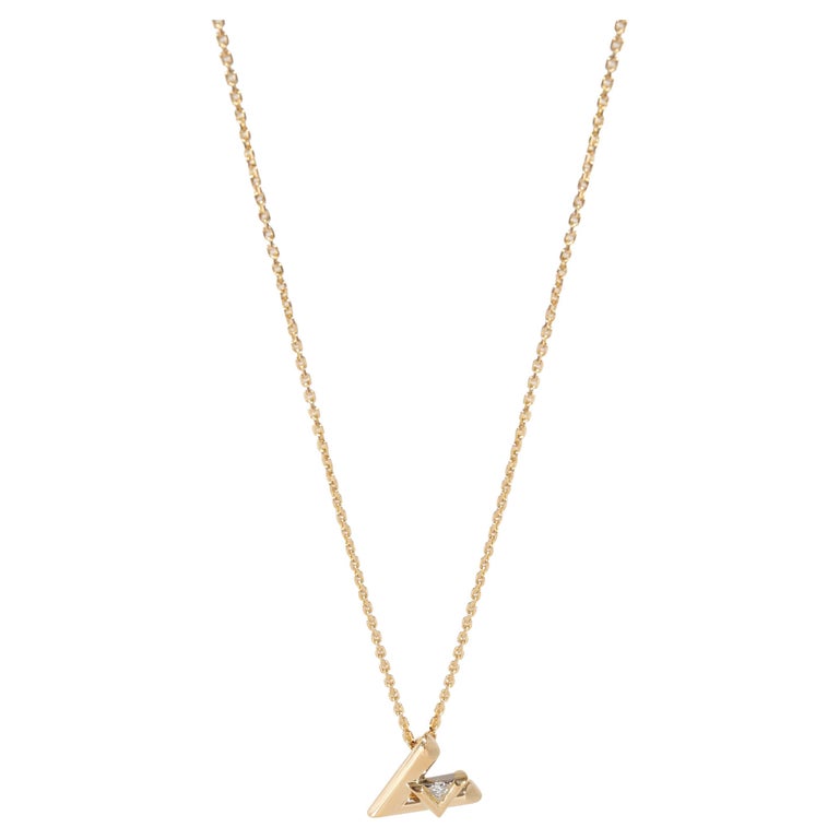 Louis Vuitton LV Volt Pendant in 18k Yellow Gold 0.03 Ctw For Sale at  1stDibs