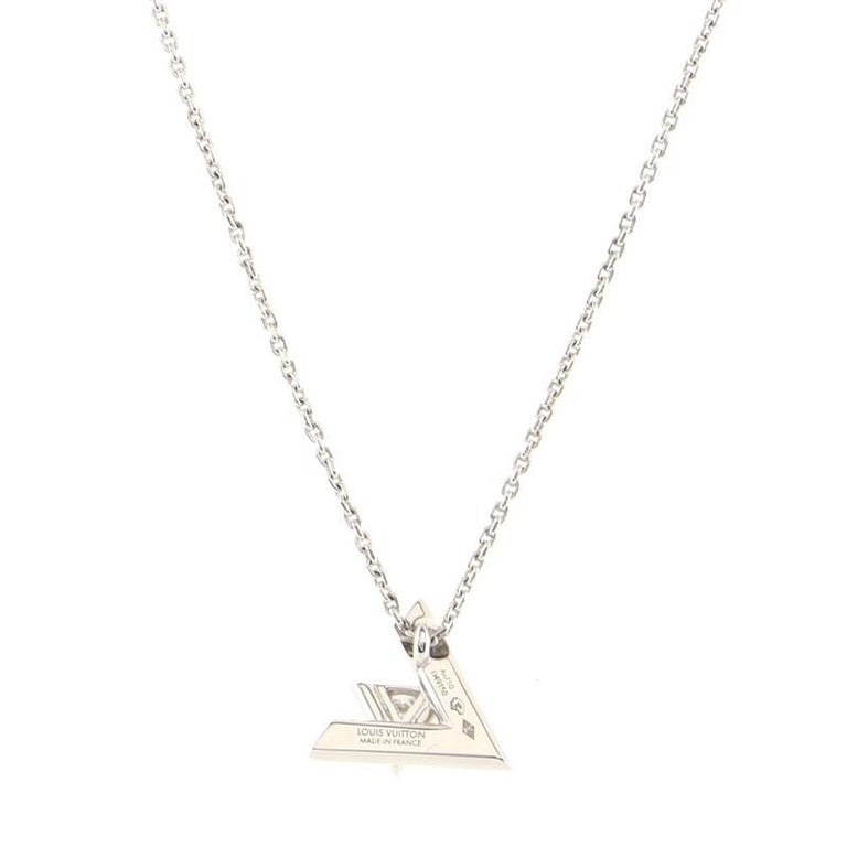 Lv volt necklace price Clearance