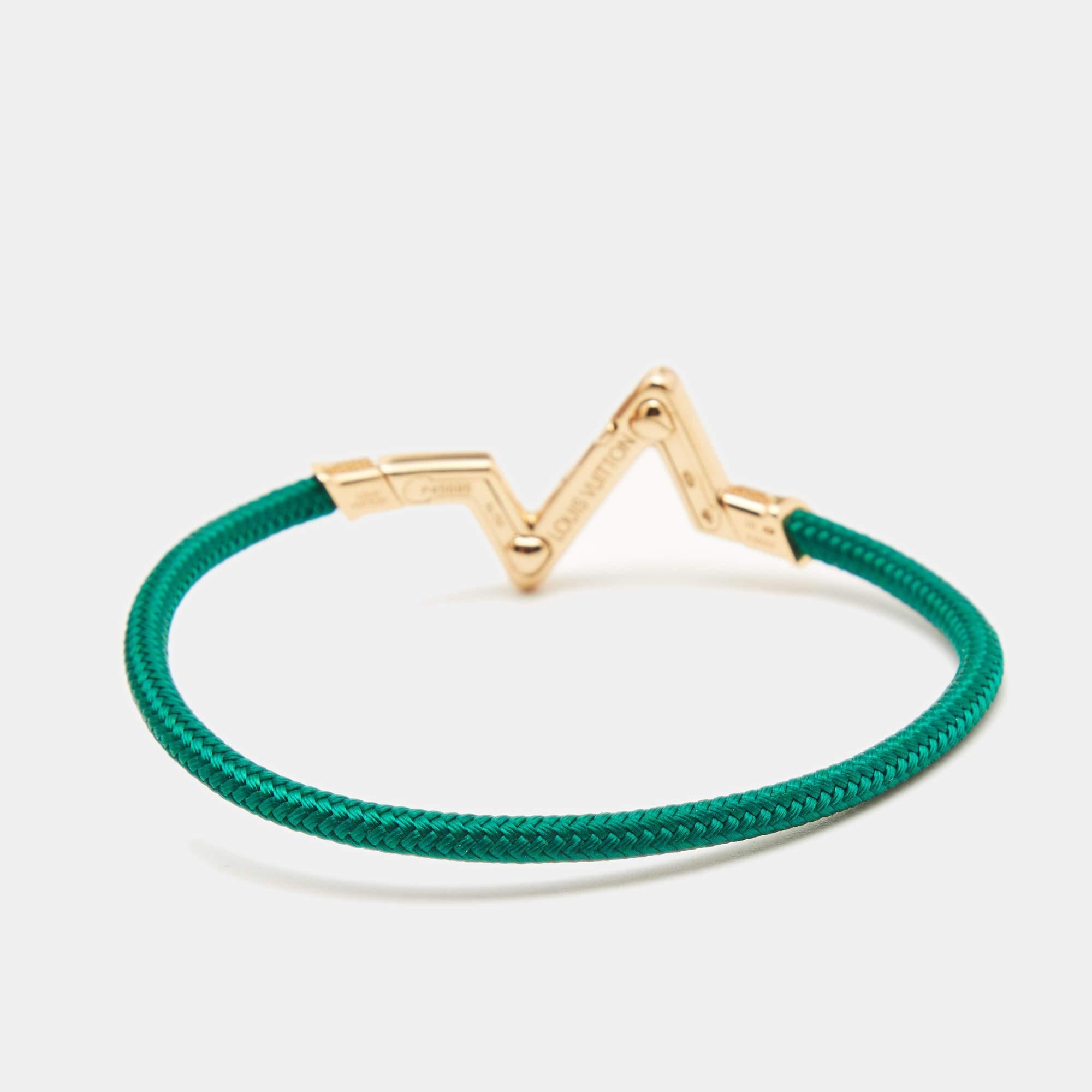 Ultra-modern and chic in design, this Louis Vuitton bracelet exhibits contemporary fashion. The luxe design is set with distinct elements to give the creation a classy touch. This sweet piece will look great when paired with other bracelets and even
