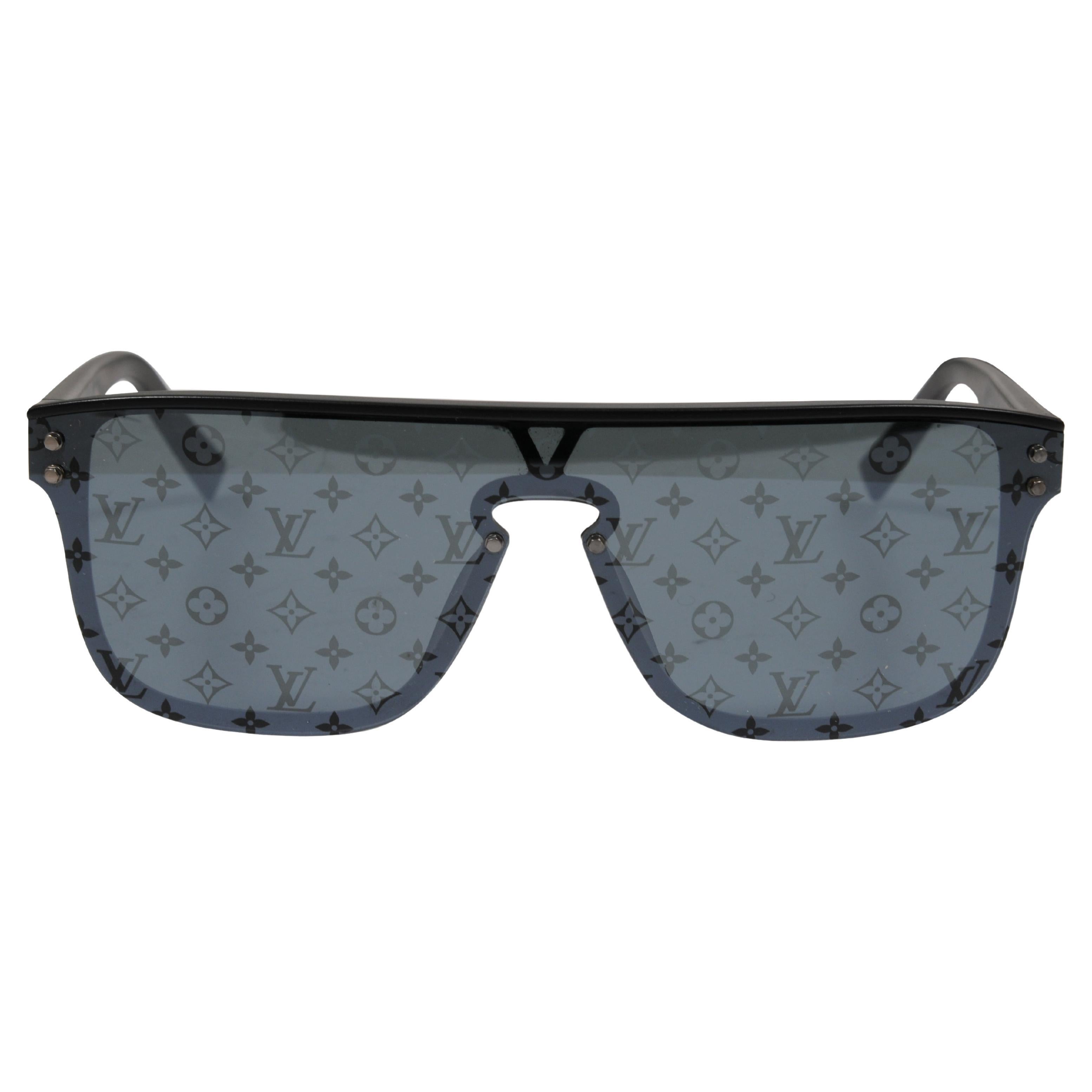 Occhiali da sole Louis Vuitton LV Waimea Logo Monogram Nero Z1082E Occhiali da vista