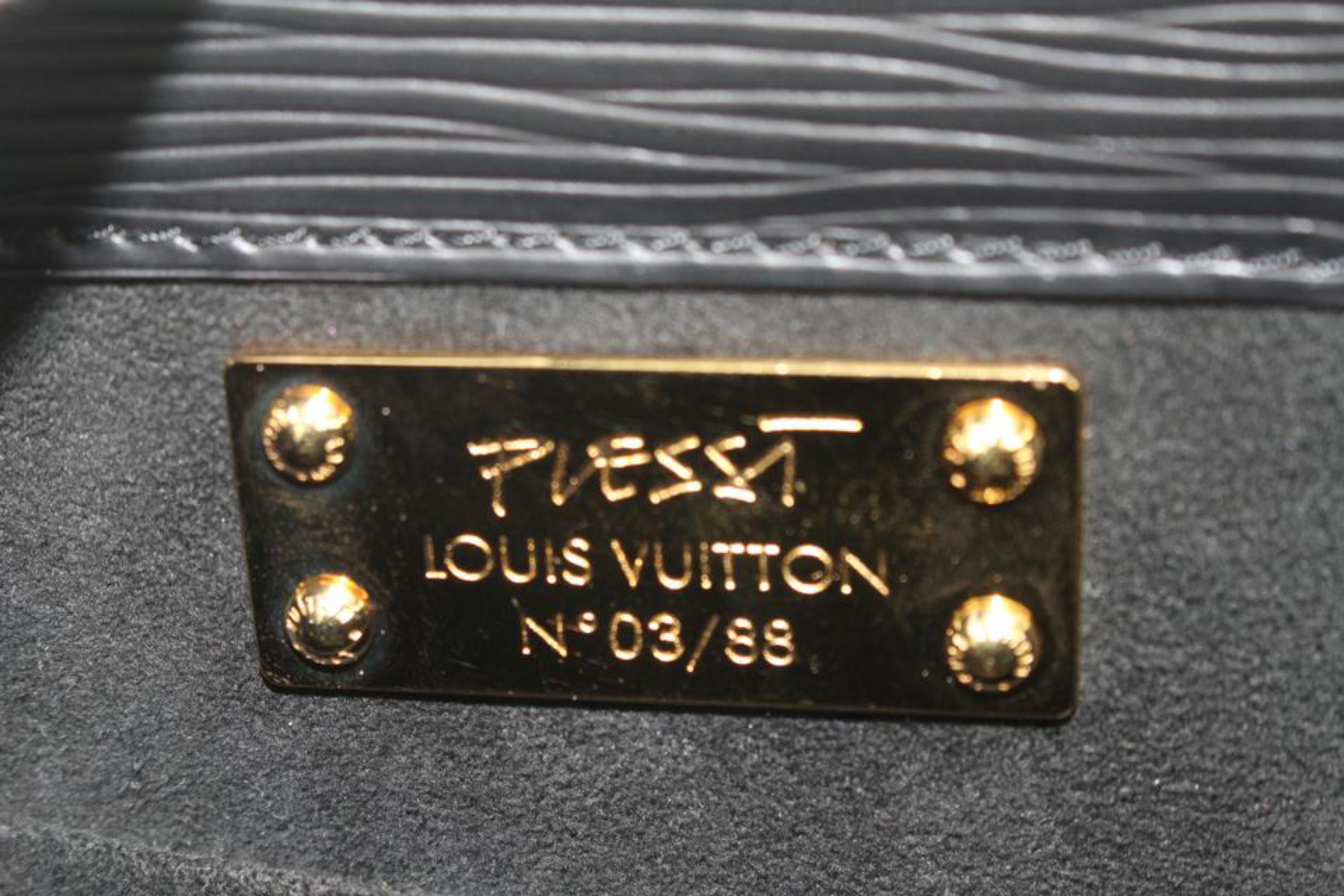 Noir Sac fourre-tout en cuir épi noir Plat Fusion LCD Louis Vuitton LV x Fabrizio Plessi en vente