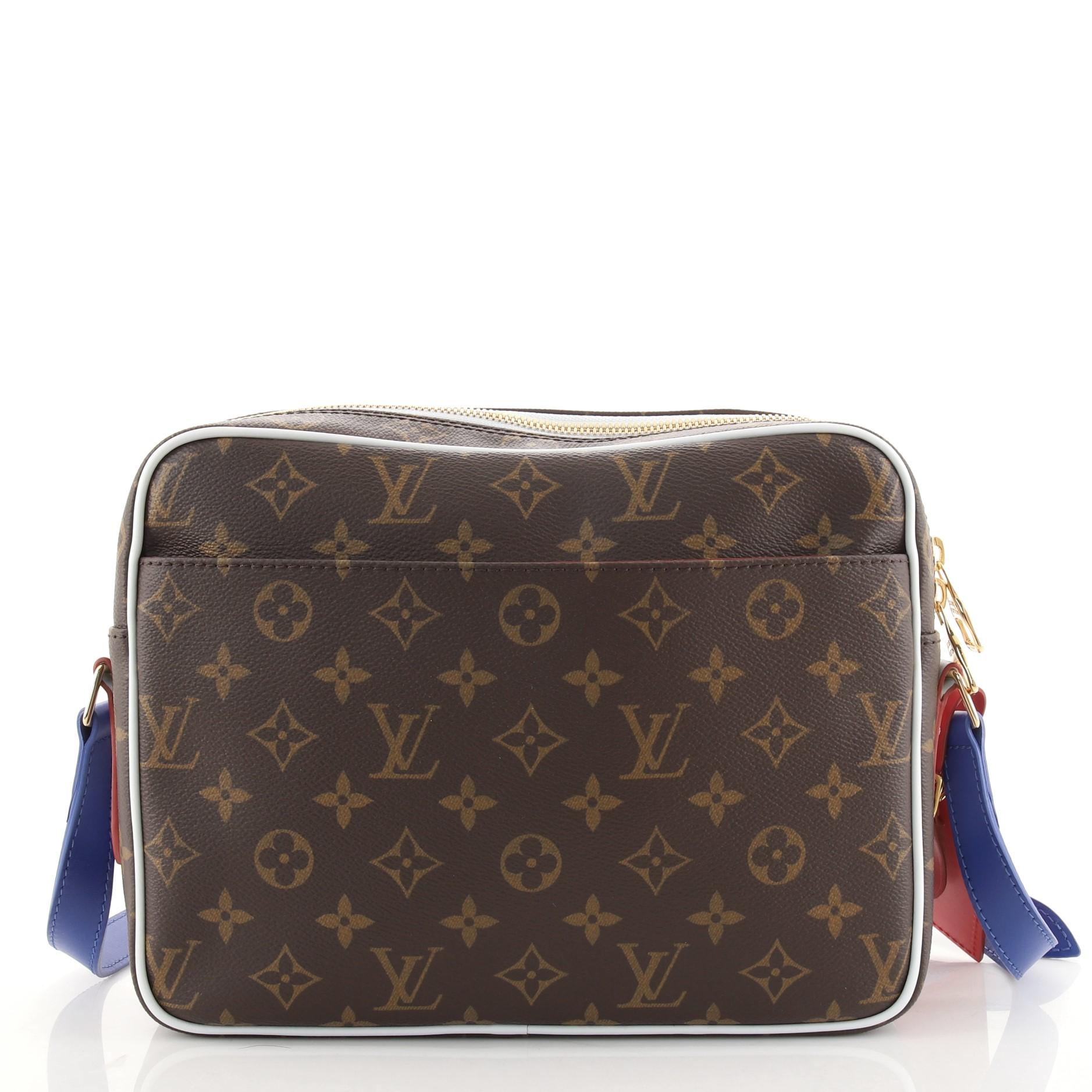 Louis Vuitton LV x NBA Nil Messenger Bag Monogram Canvas In Good Condition In NY, NY