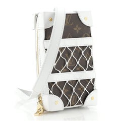 Louis Vuitton LV x NBA Soft Trunk Smartphonehülle Monogramm Canvas