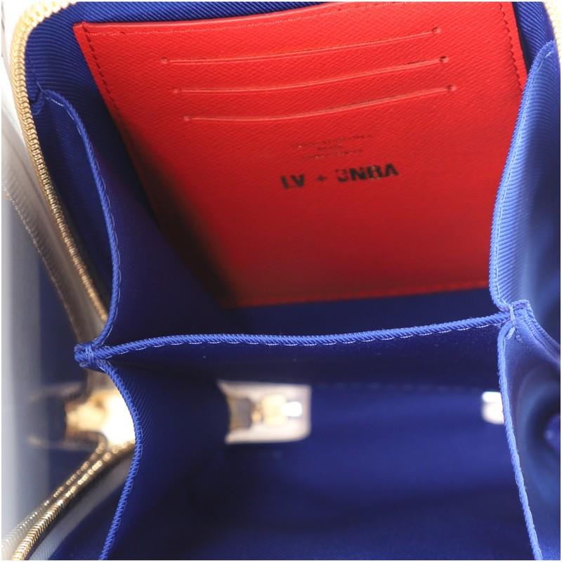 Louis Vuitton LV x NBA Soft Trunk Smartphonehülle Monogramm Canvas (Grau)