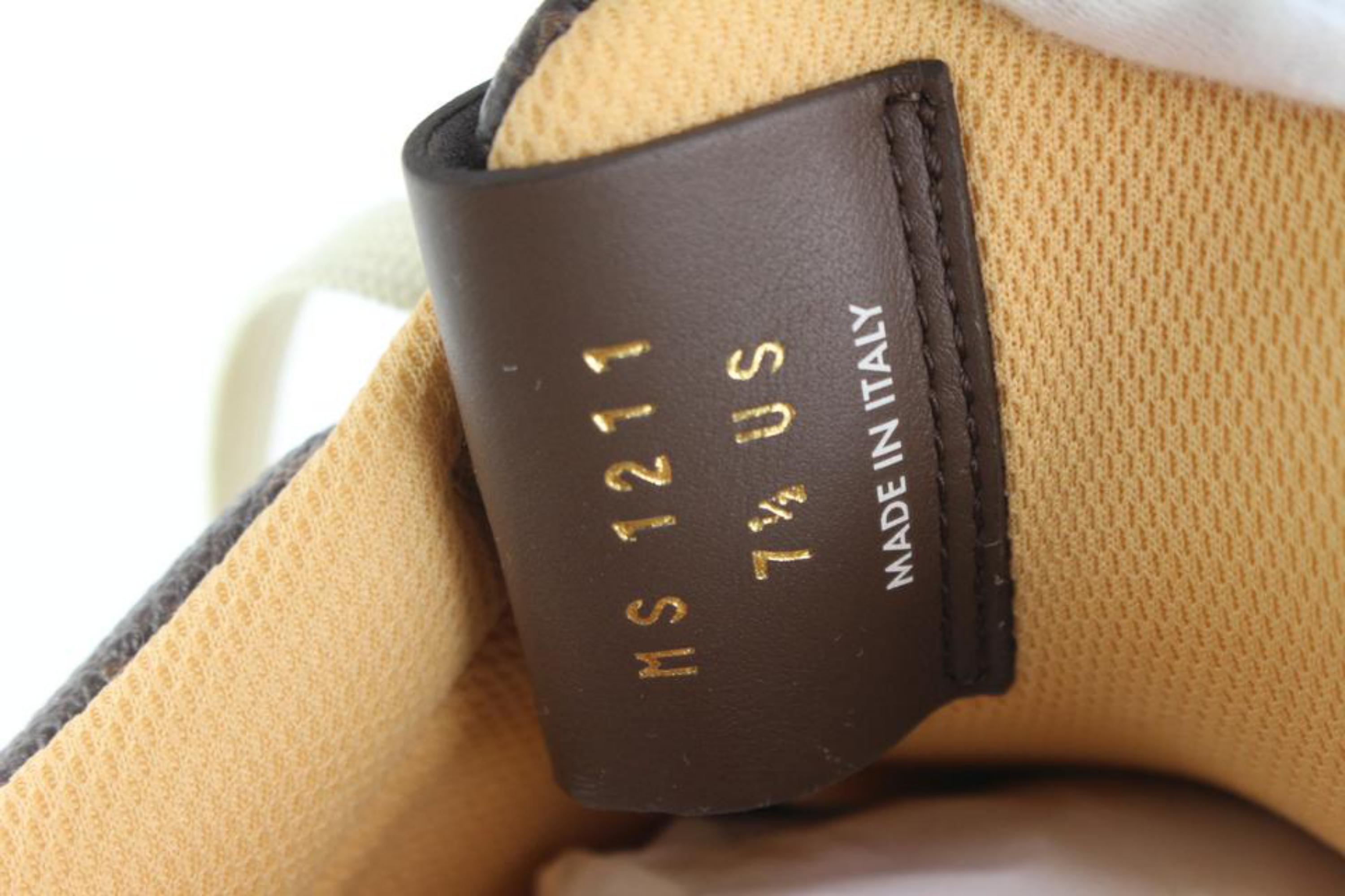 Louis Vuitton LV x Nike - Taille 7,5 Virgil Abloh Damier Azur - Monogramme Air Force 1 pour homme  en vente 1