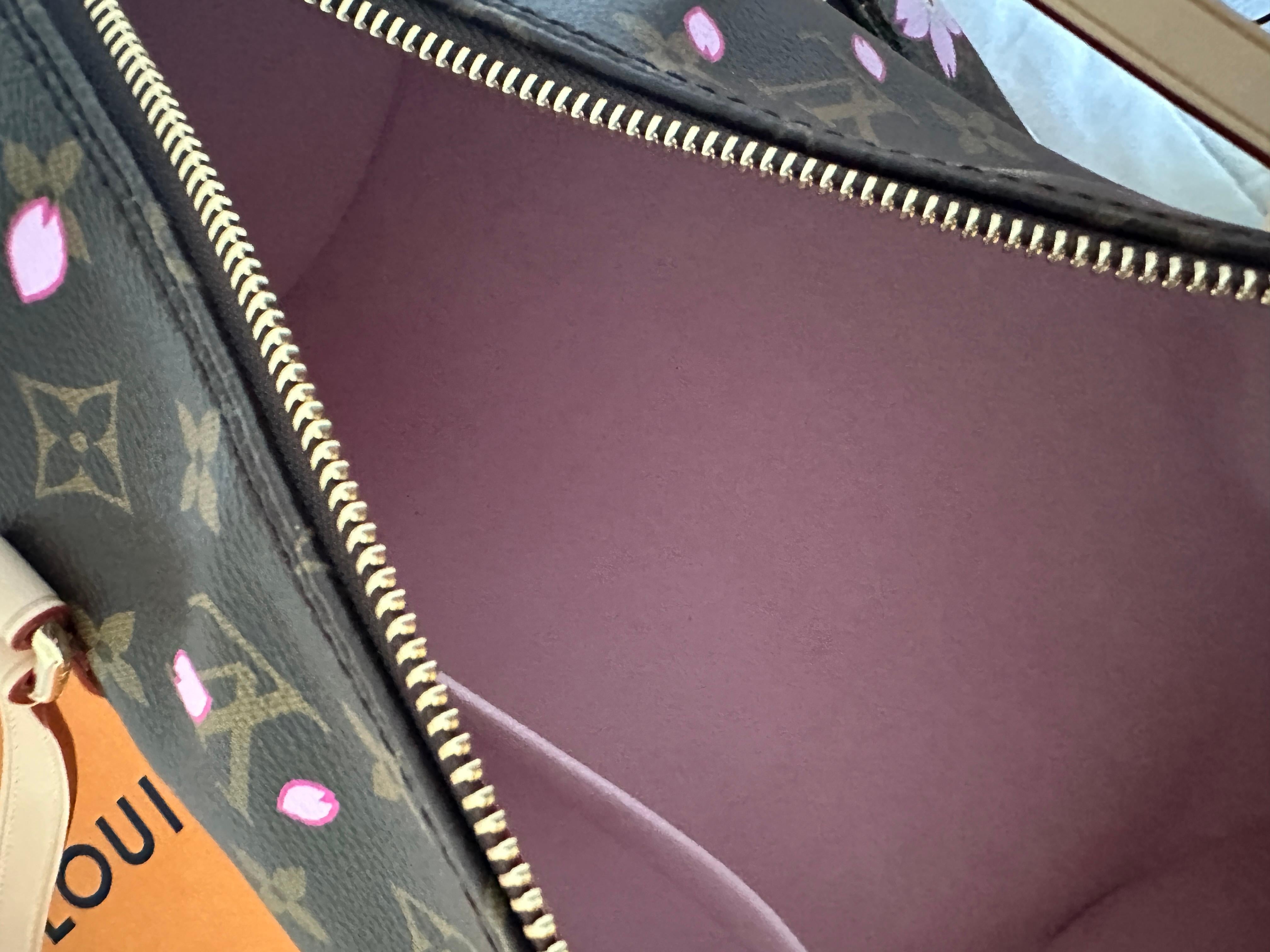 LOUIS VUITTON LV x TM Takashi Papillon et Mini Papillon Cherry Blossom en vente 4