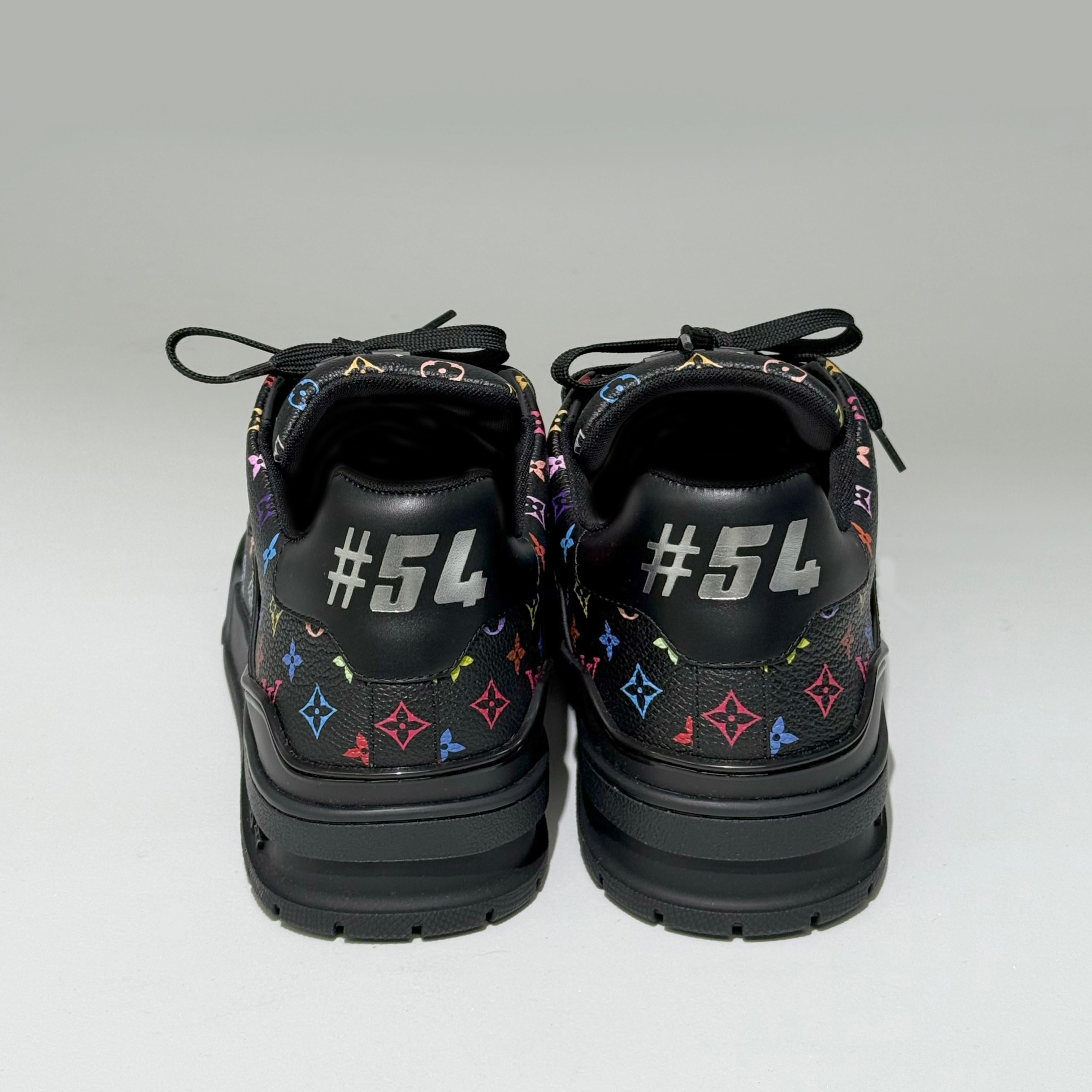 Louis Vuitton LV X TM Trainer Sneaker Men Shoes BlackSize 9 US Black- Multicolor In New Condition For Sale In Montreal, Quebec